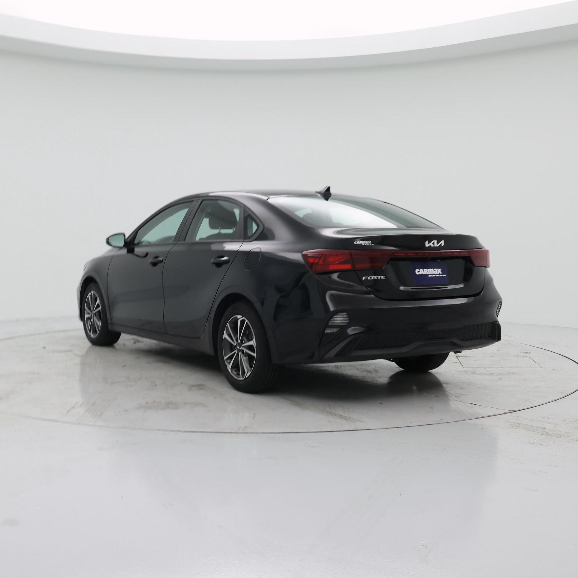 Thumbnail: 2024 Kia Forte - 2