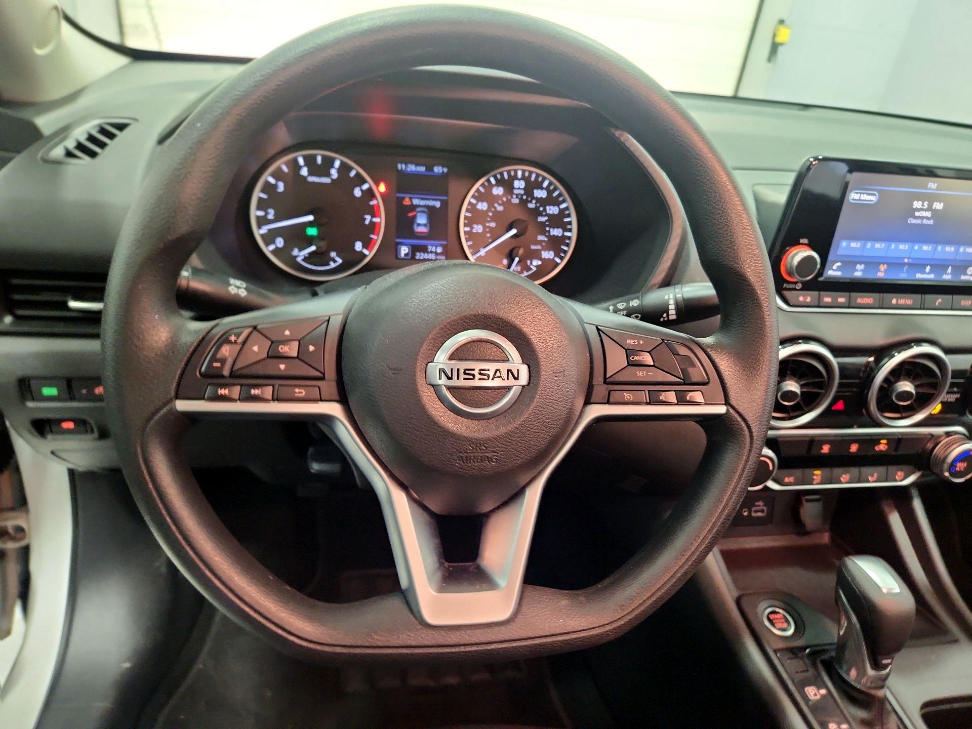 Thumbnail: 2021 Nissan Sentra - 10