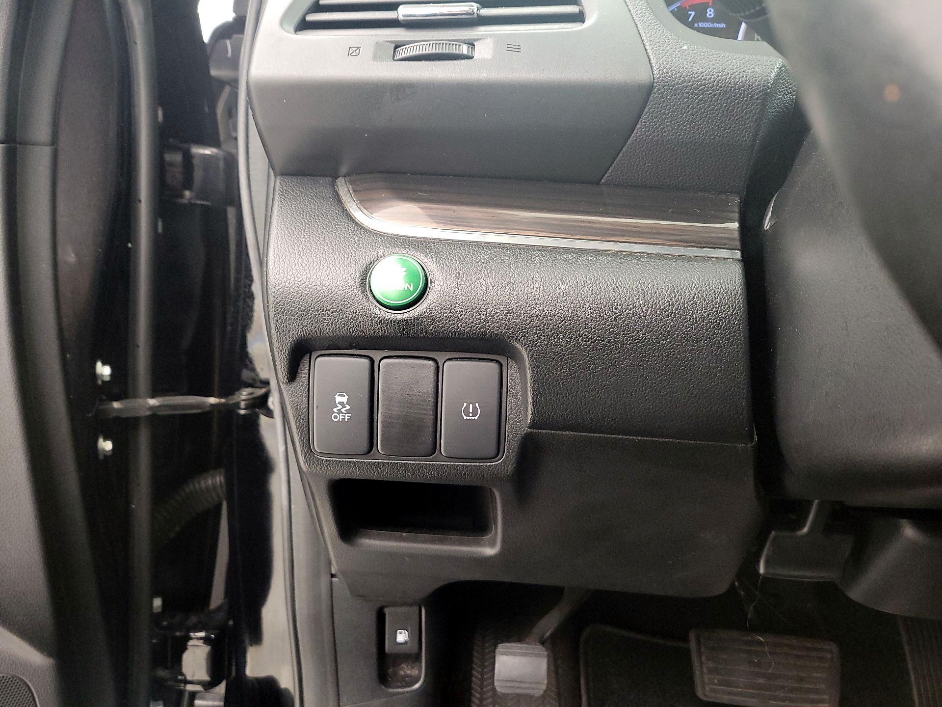 Thumbnail: 2015 Honda CR-V - 13