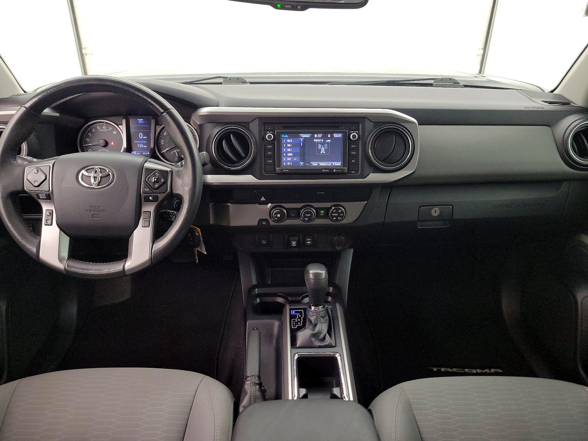 Thumbnail: 2019 Toyota Tacoma - 9