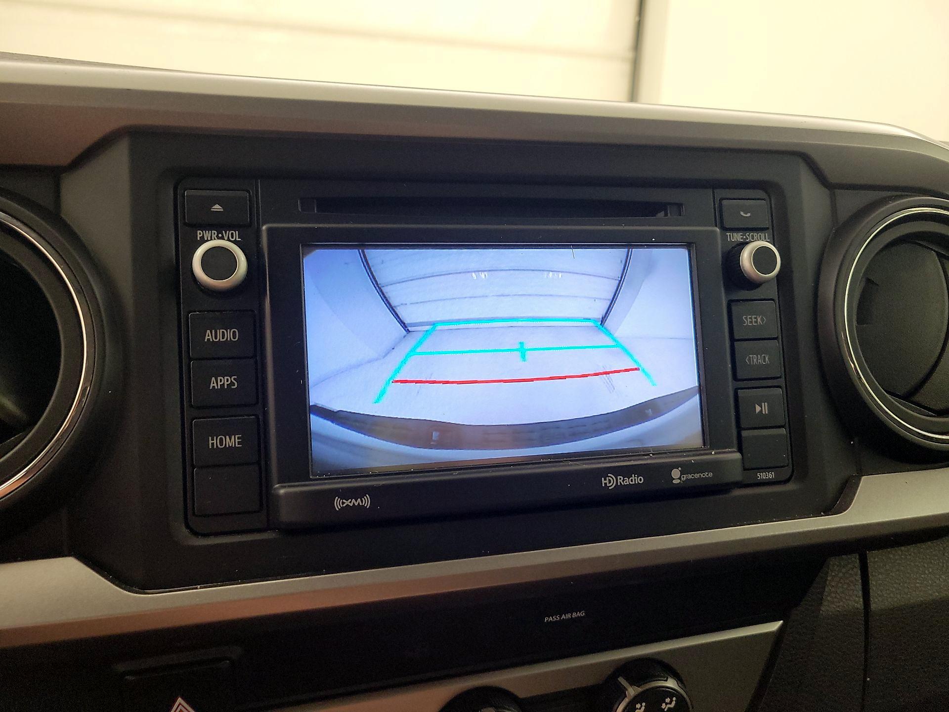 Thumbnail: 2019 Toyota Tacoma - 14