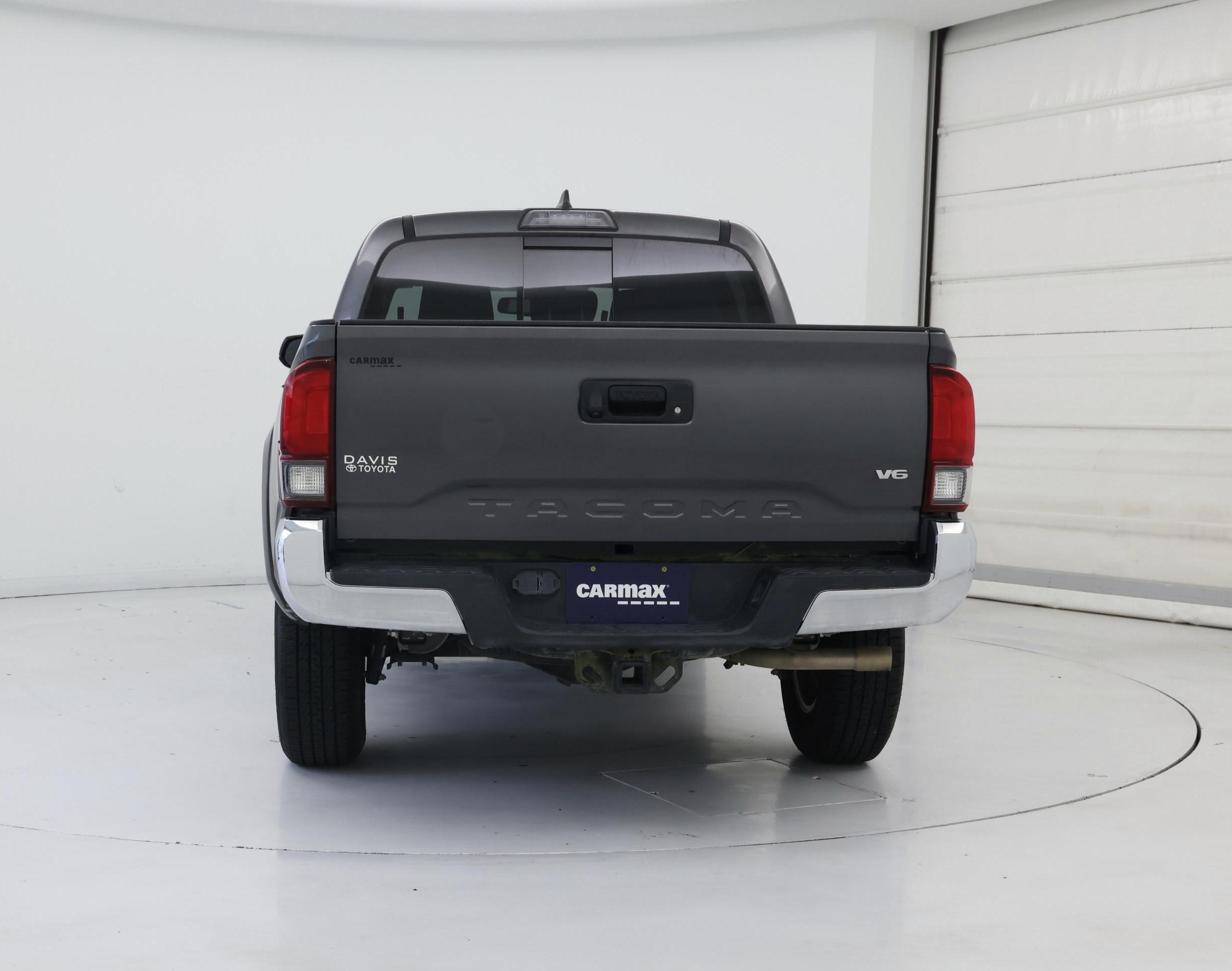 Thumbnail: 2019 Toyota Tacoma - 6