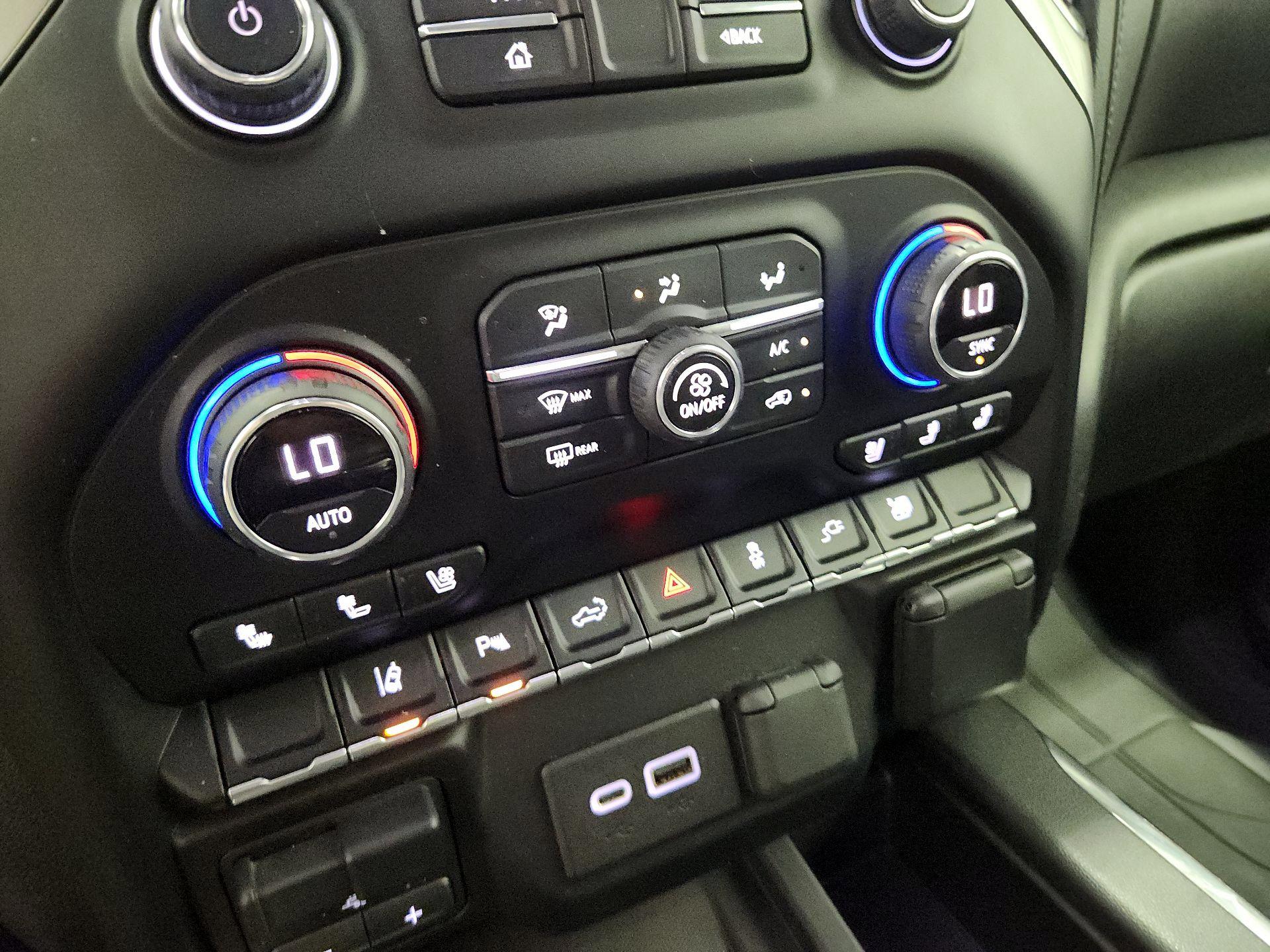 Thumbnail: 2020 Chevrolet Silverado 2500 - 16