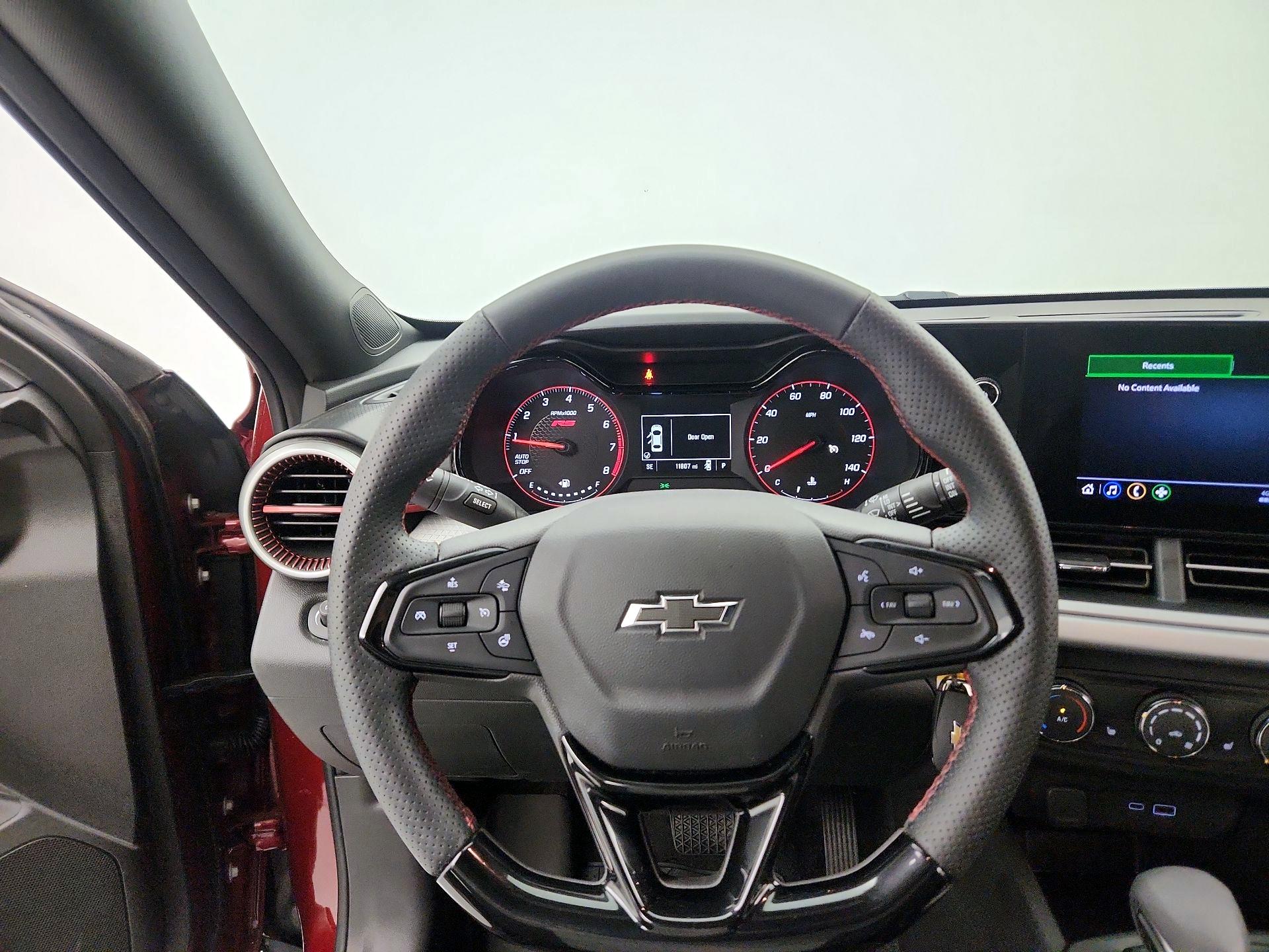 Thumbnail: 2025 Chevrolet Trax - 10