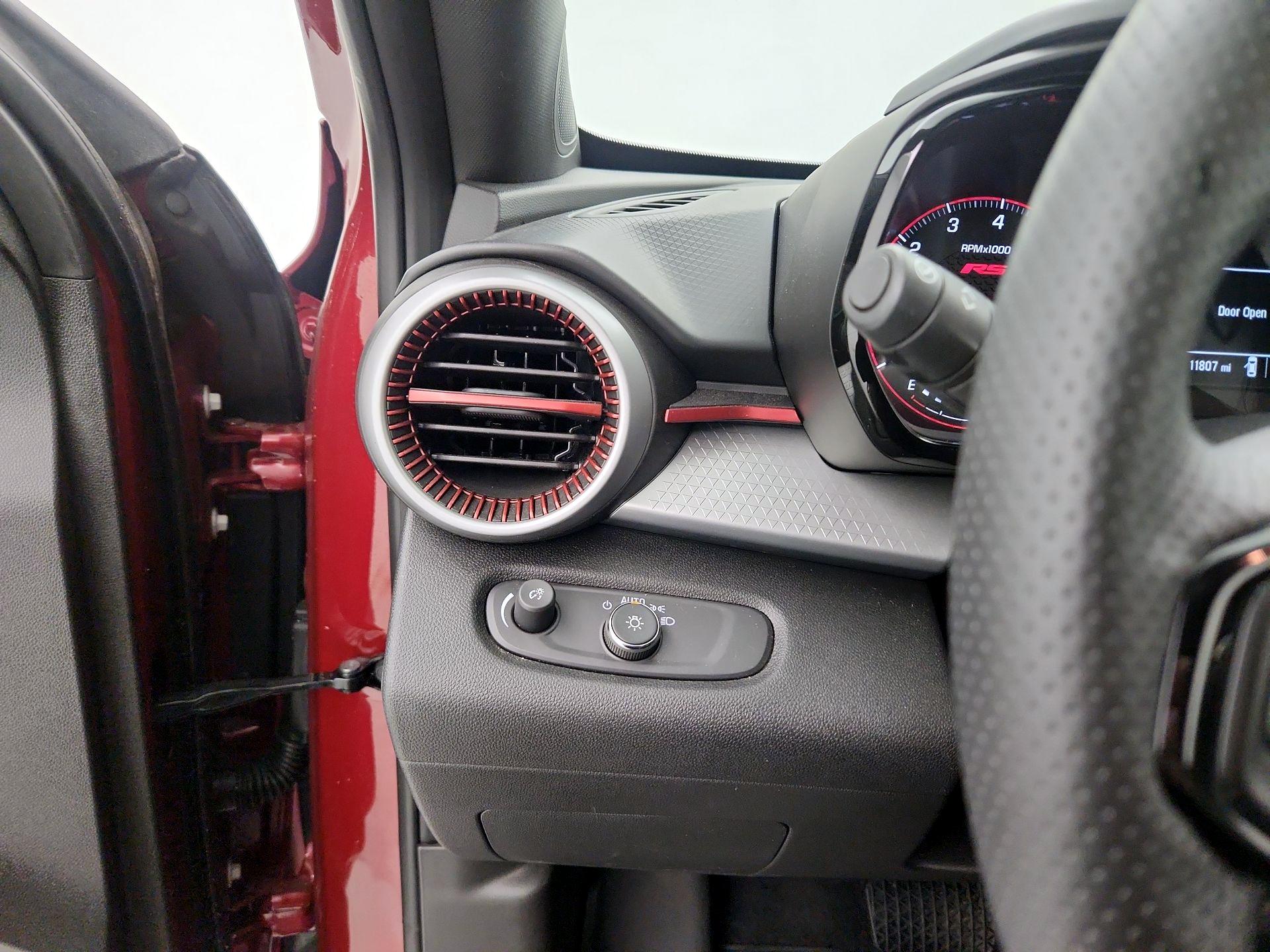 Thumbnail: 2025 Chevrolet Trax - 13