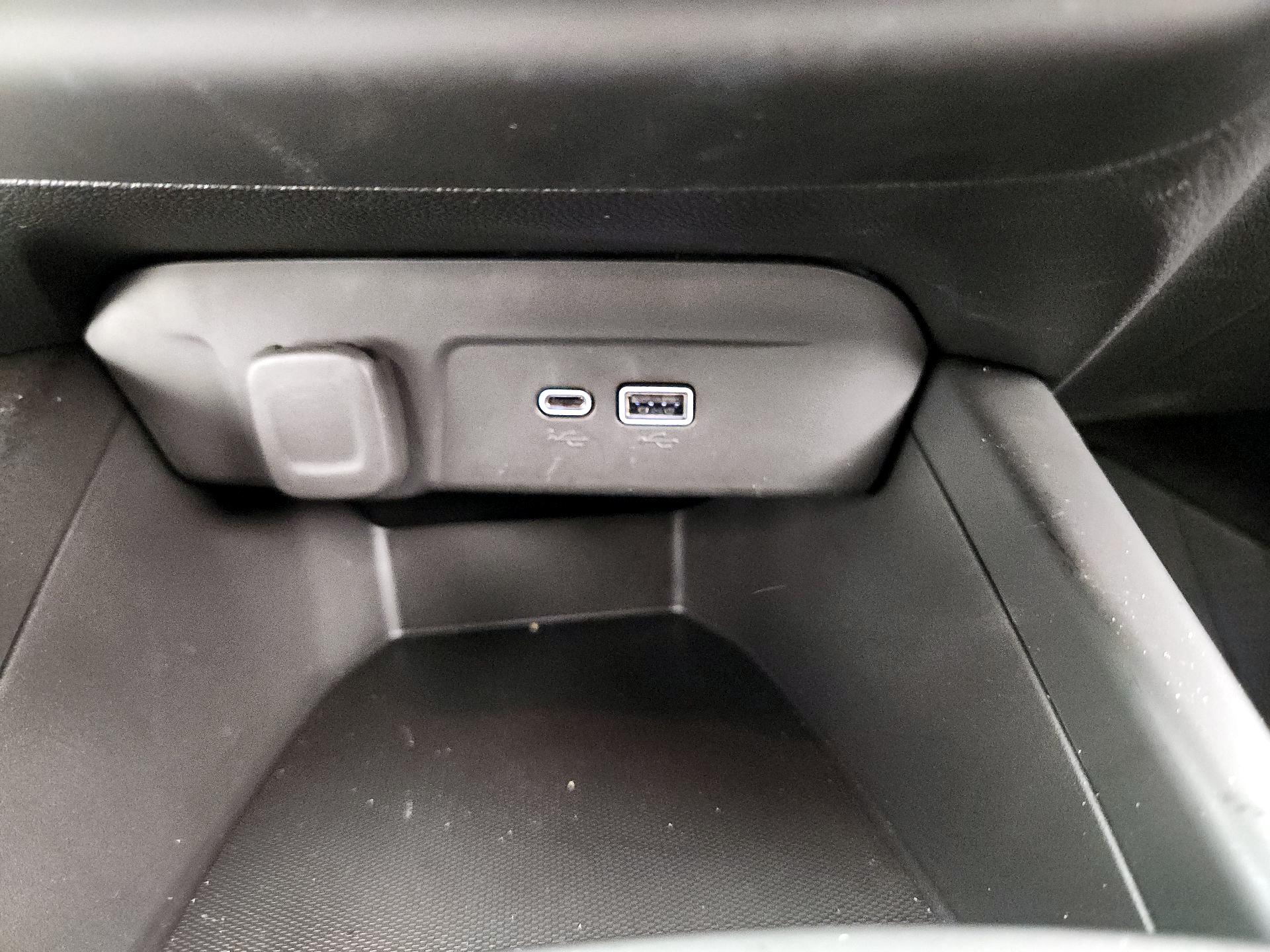 Thumbnail: 2025 Chevrolet Trax - 18