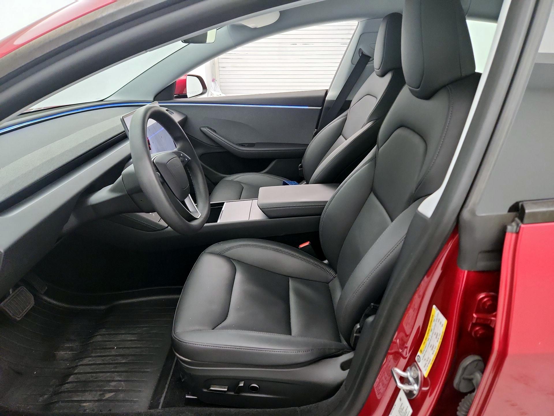 Thumbnail: 2025 Tesla Model 3 - 11