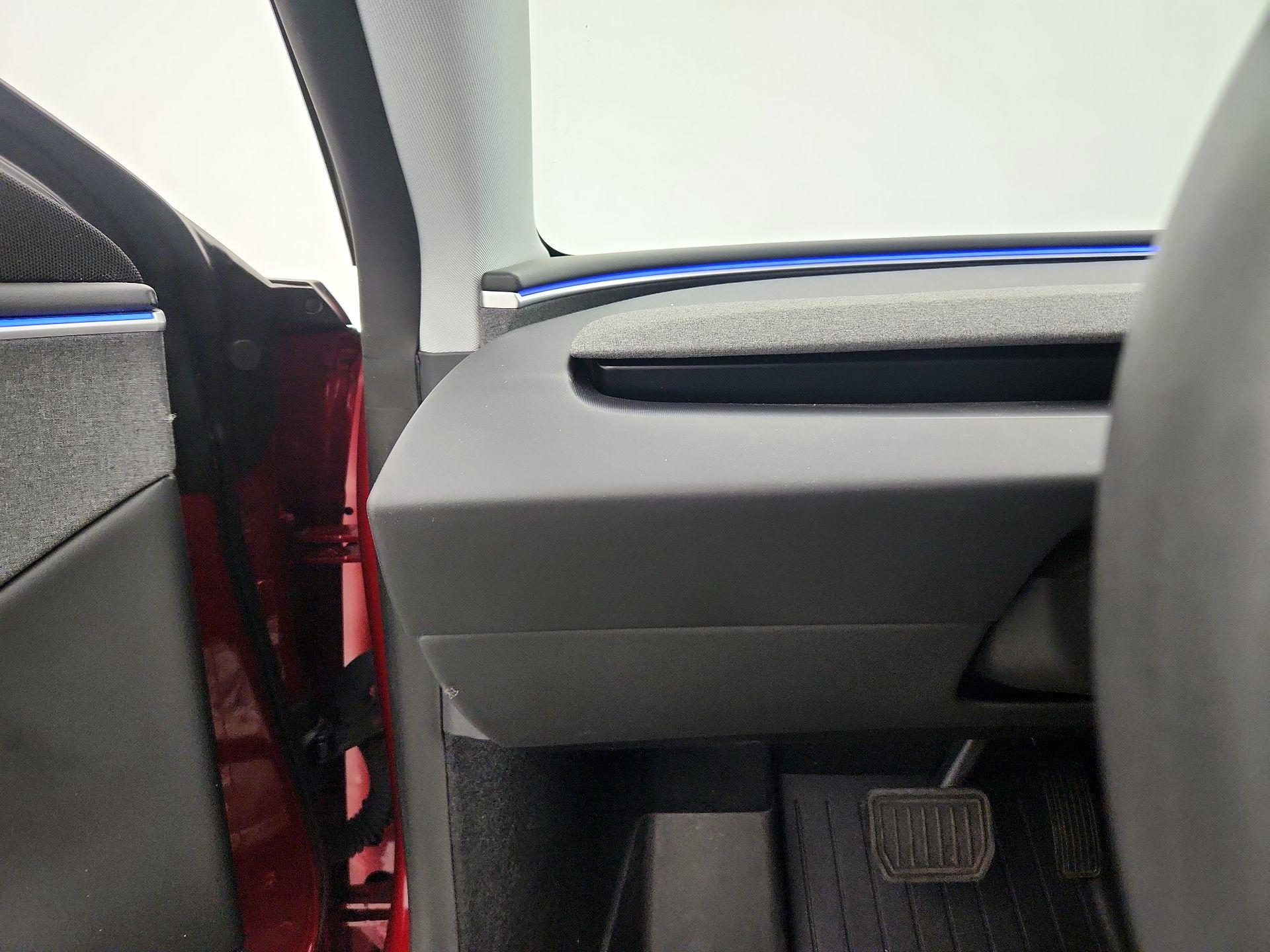 Thumbnail: 2025 Tesla Model 3 - 13