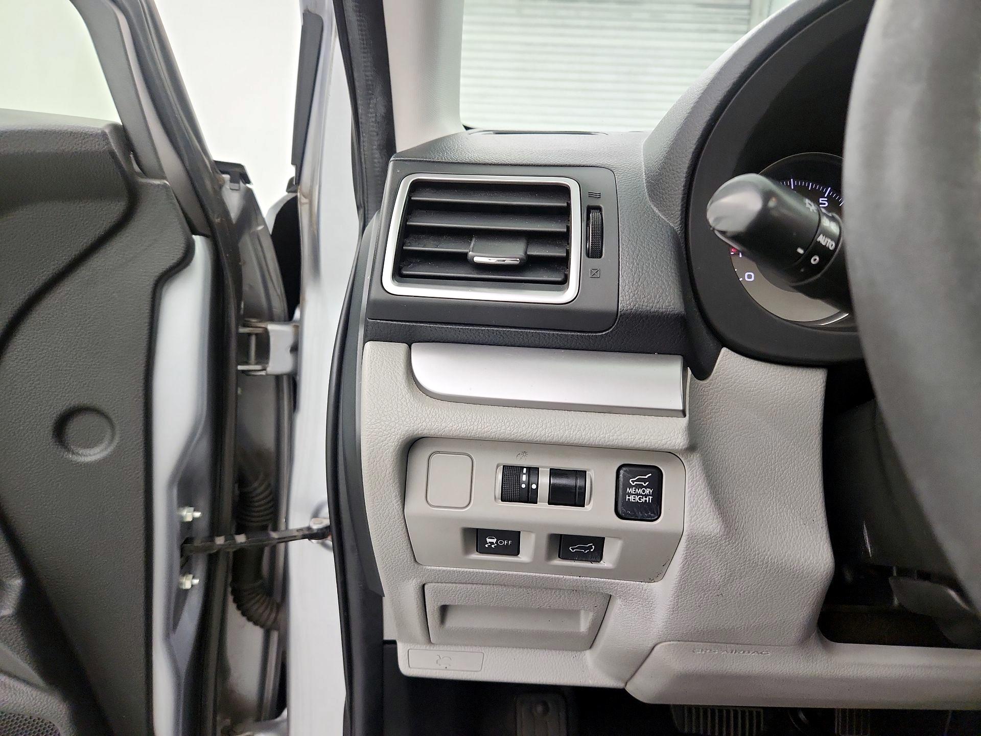 Thumbnail: 2016 Subaru Forester - 13