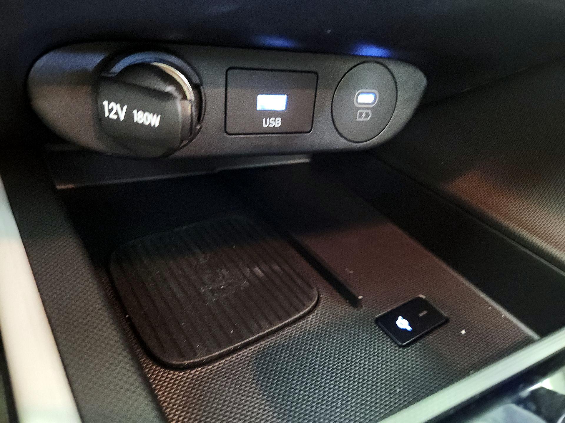 Thumbnail: 2025 Hyundai Elantra - 18