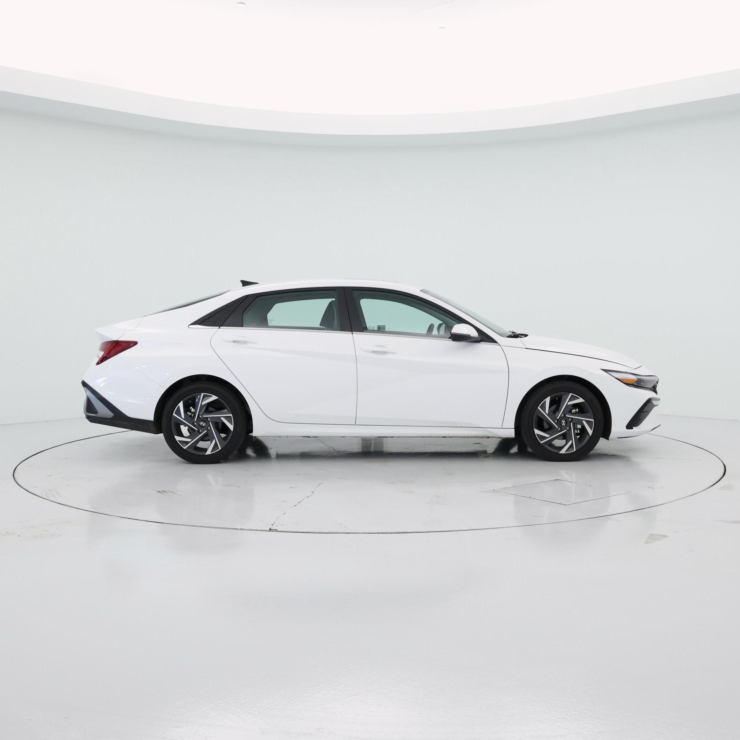 Thumbnail: 2025 Hyundai Elantra - 7