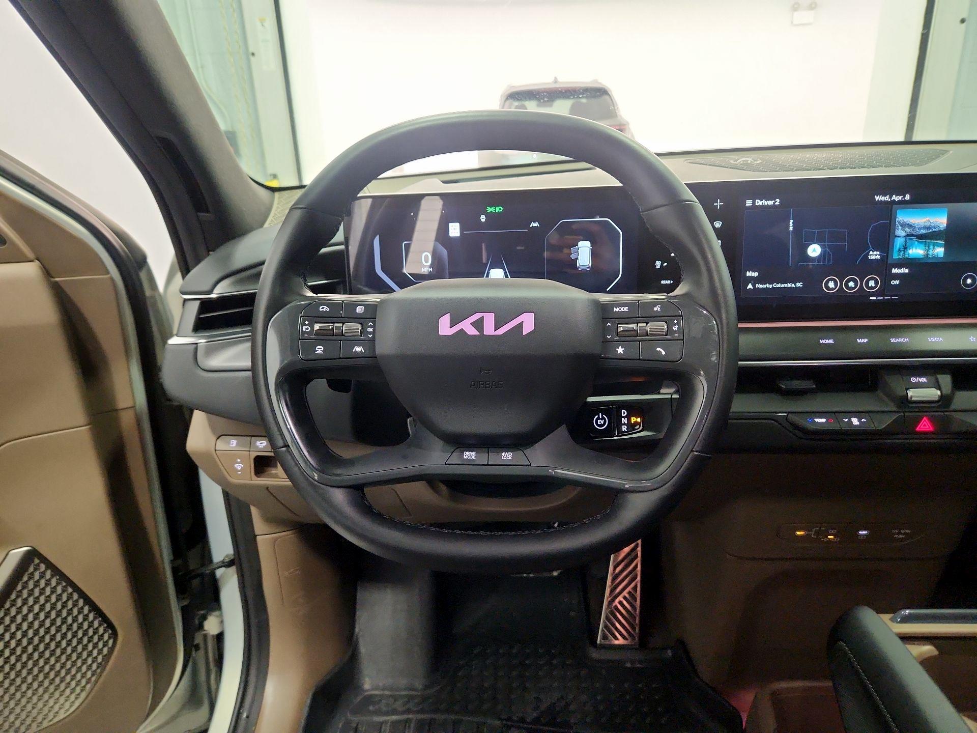 Thumbnail: 2024 Kia EV9 - 10