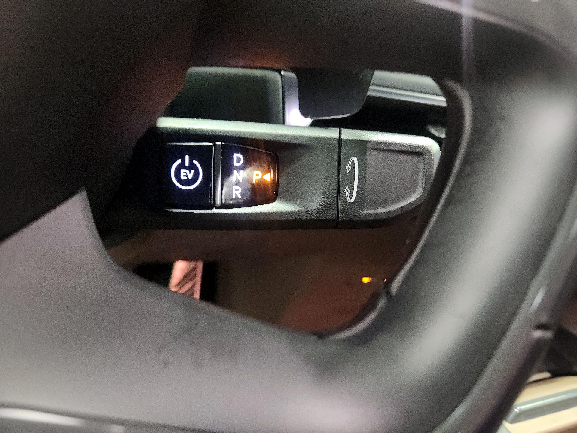 Thumbnail: 2024 Kia EV9 - 17