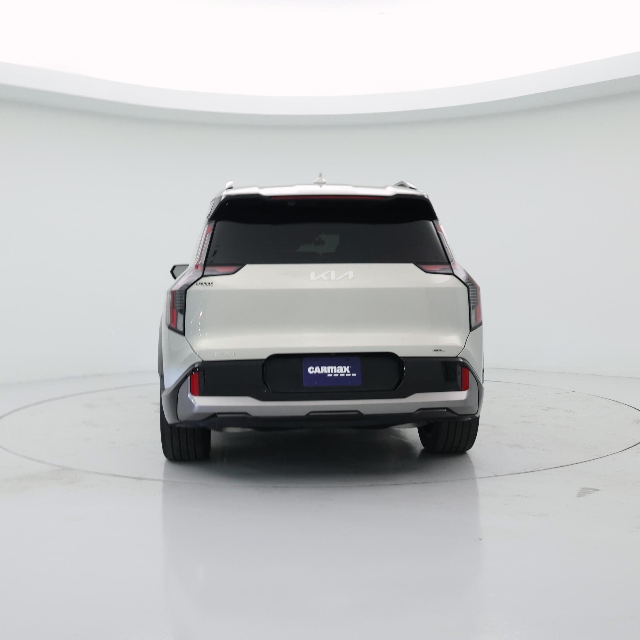 Thumbnail: 2024 Kia EV9 - 6