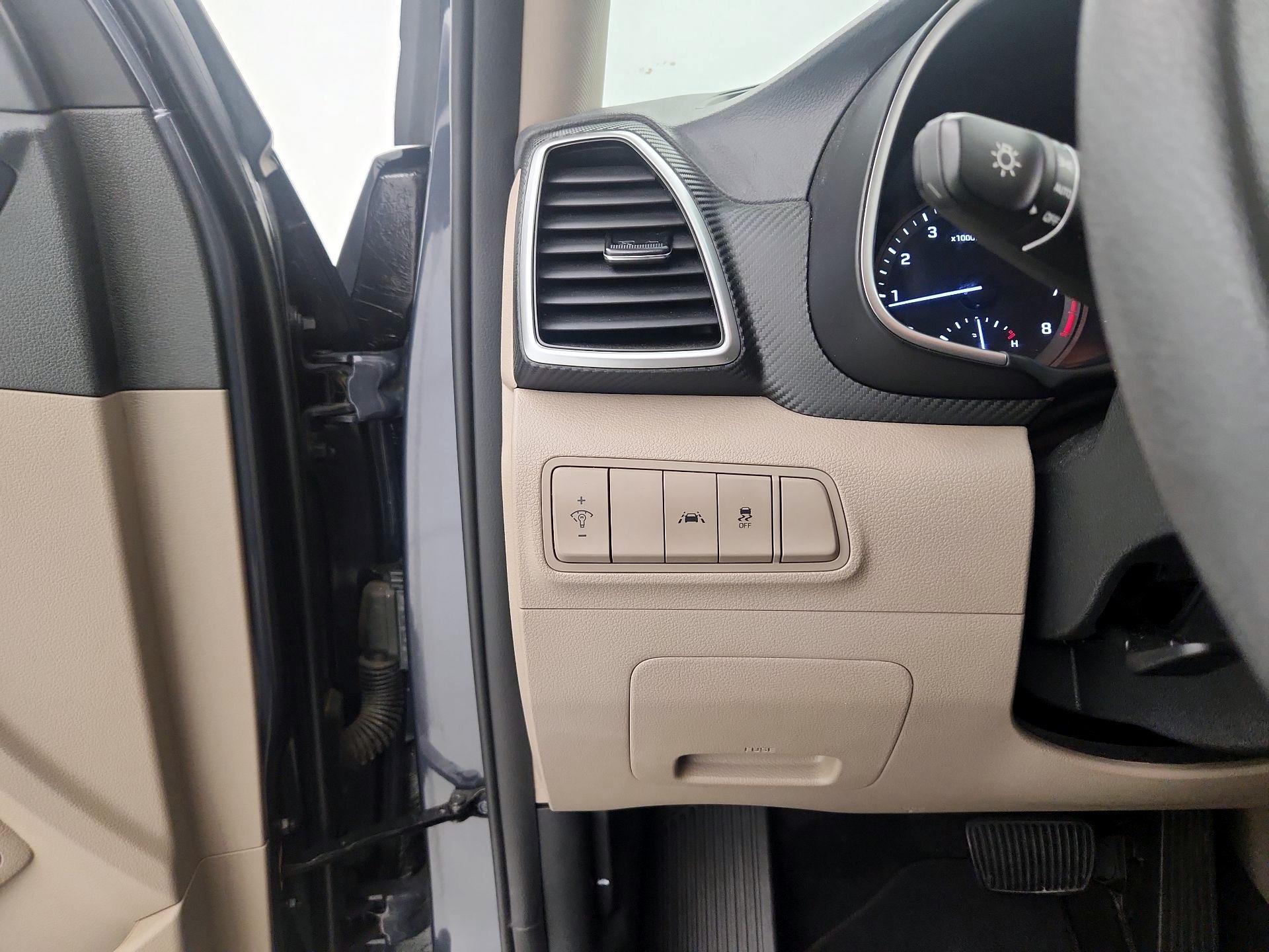 Thumbnail: 2020 Hyundai Tucson - 13