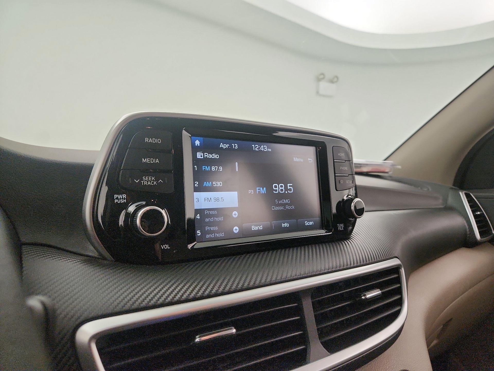 Thumbnail: 2020 Hyundai Tucson - 15