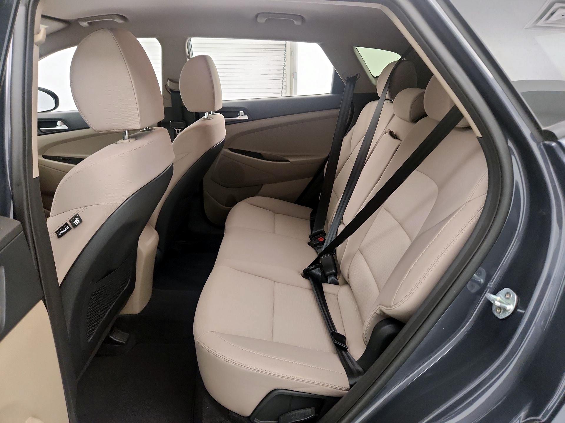 Thumbnail: 2020 Hyundai Tucson - 19