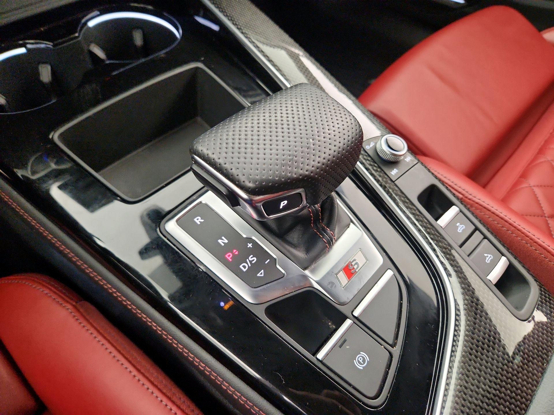 Thumbnail: 2022 Audi S5 - 17
