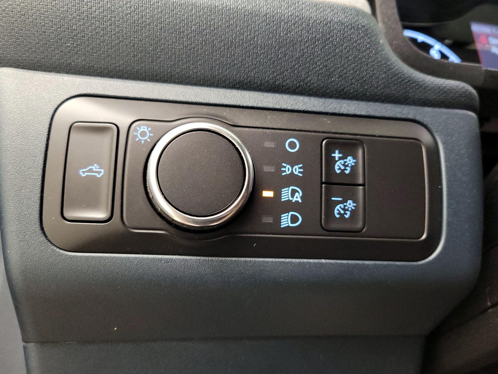 Thumbnail: 2022 Ford Maverick - 13