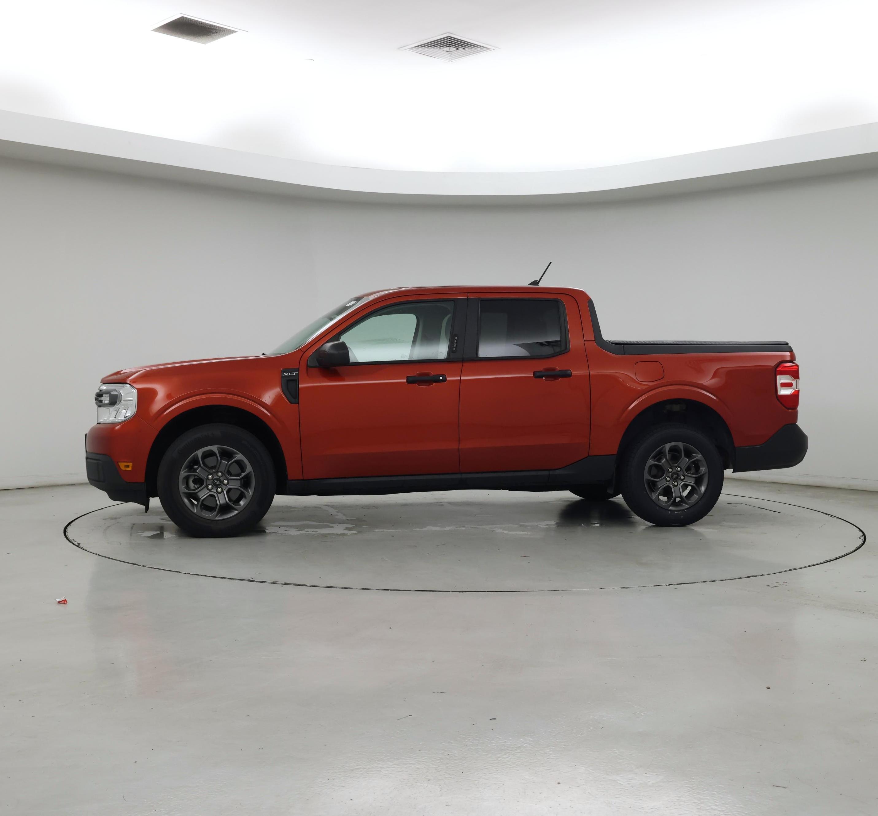 Thumbnail: 2022 Ford Maverick - 3