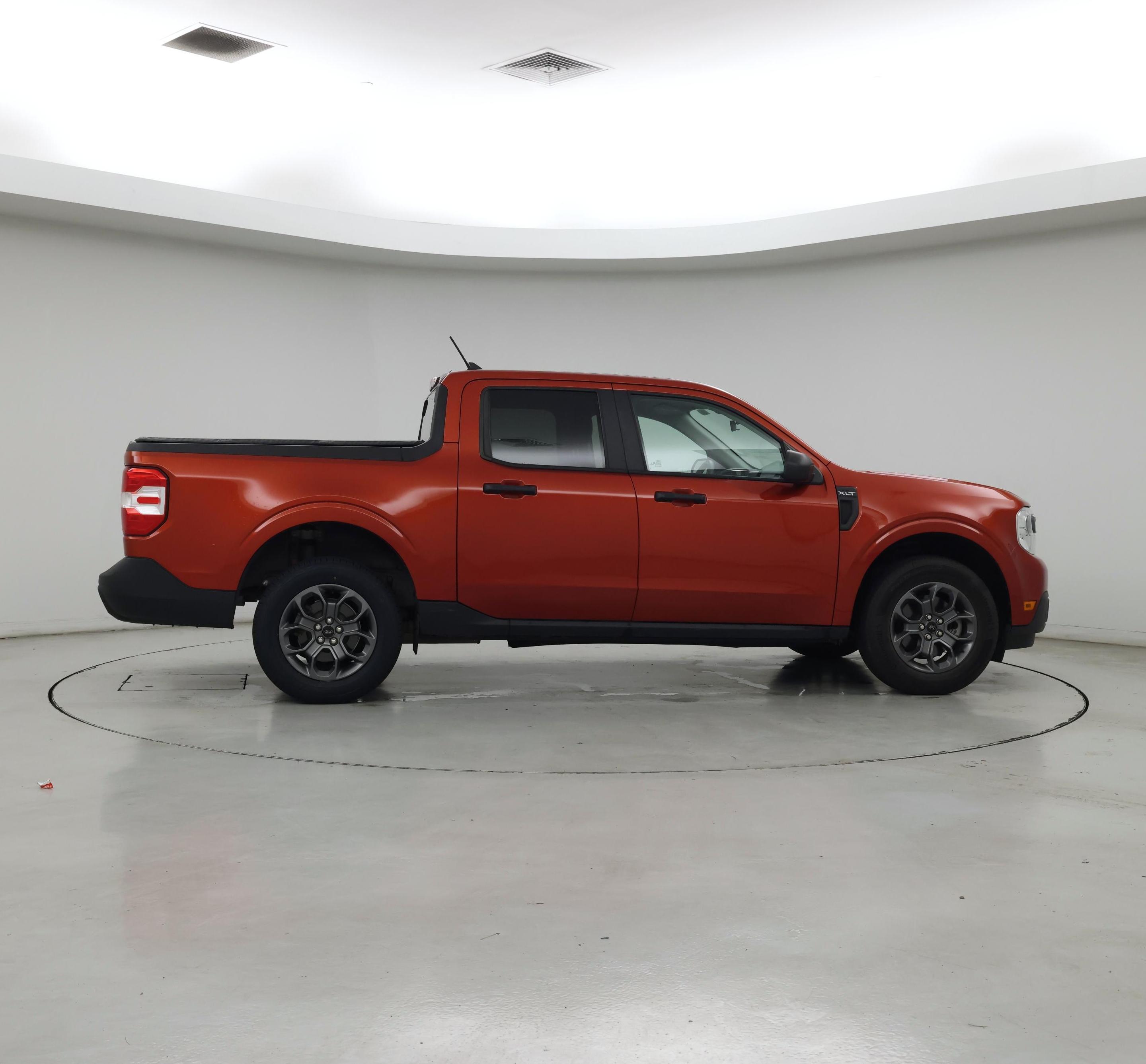 Thumbnail: 2022 Ford Maverick - 7