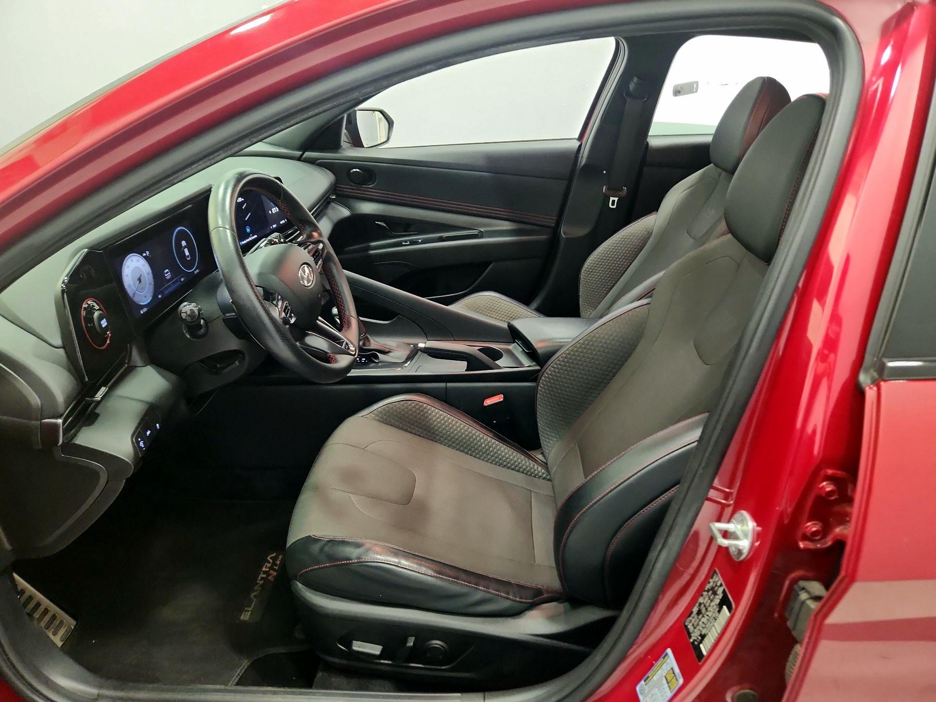 Thumbnail: 2023 Hyundai Elantra - 11