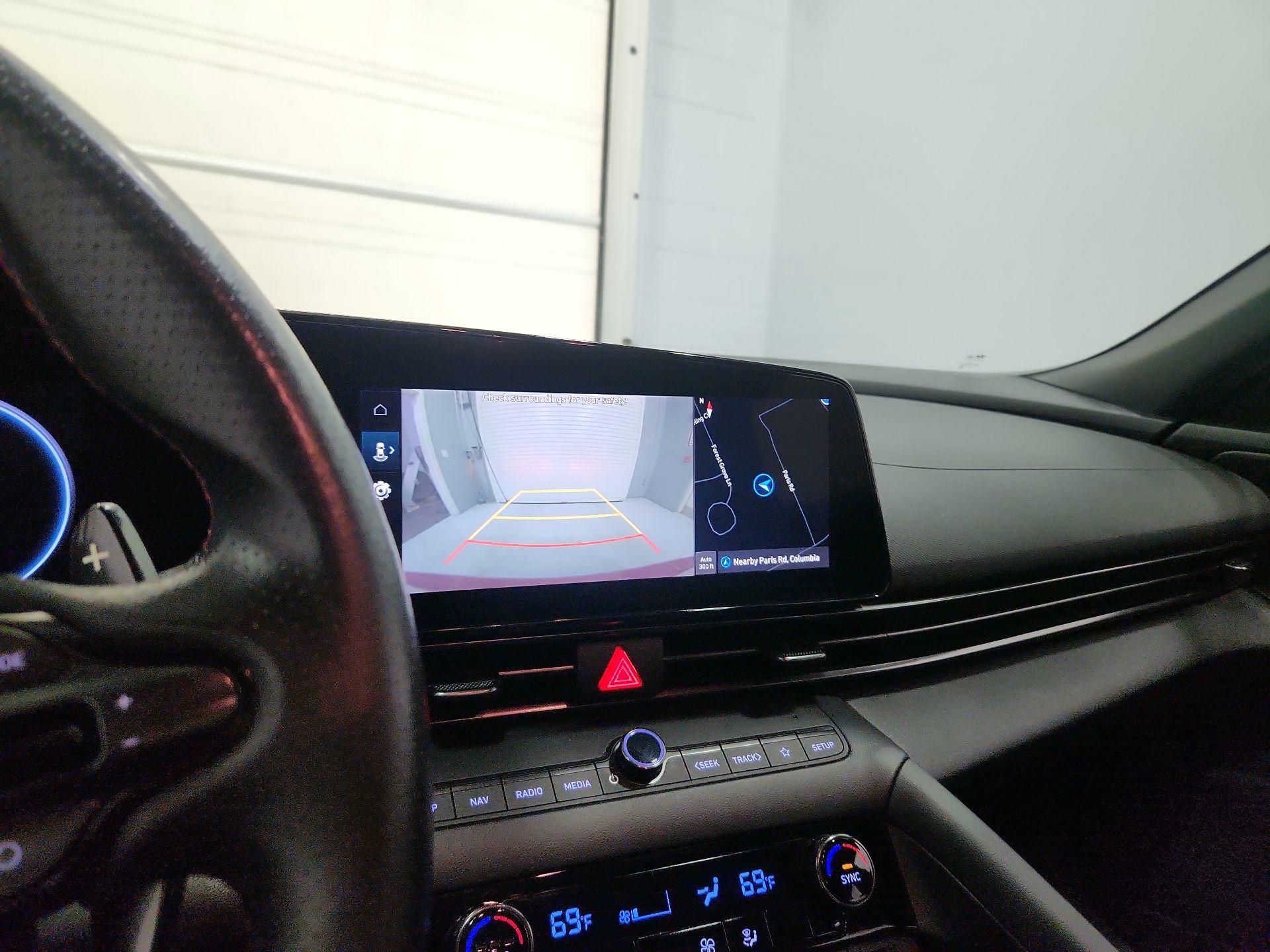 Thumbnail: 2023 Hyundai Elantra - 15