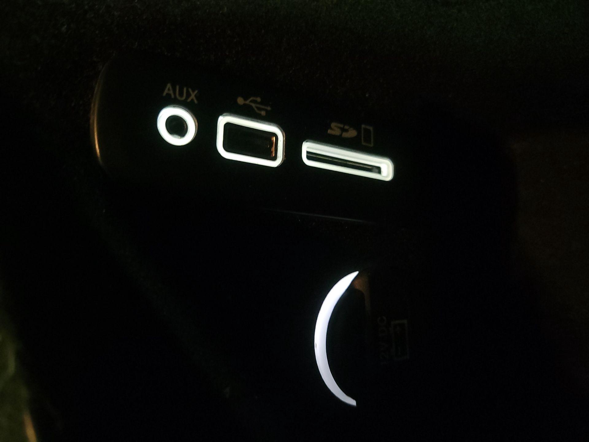 Thumbnail: 2017 Dodge Challenger - 17