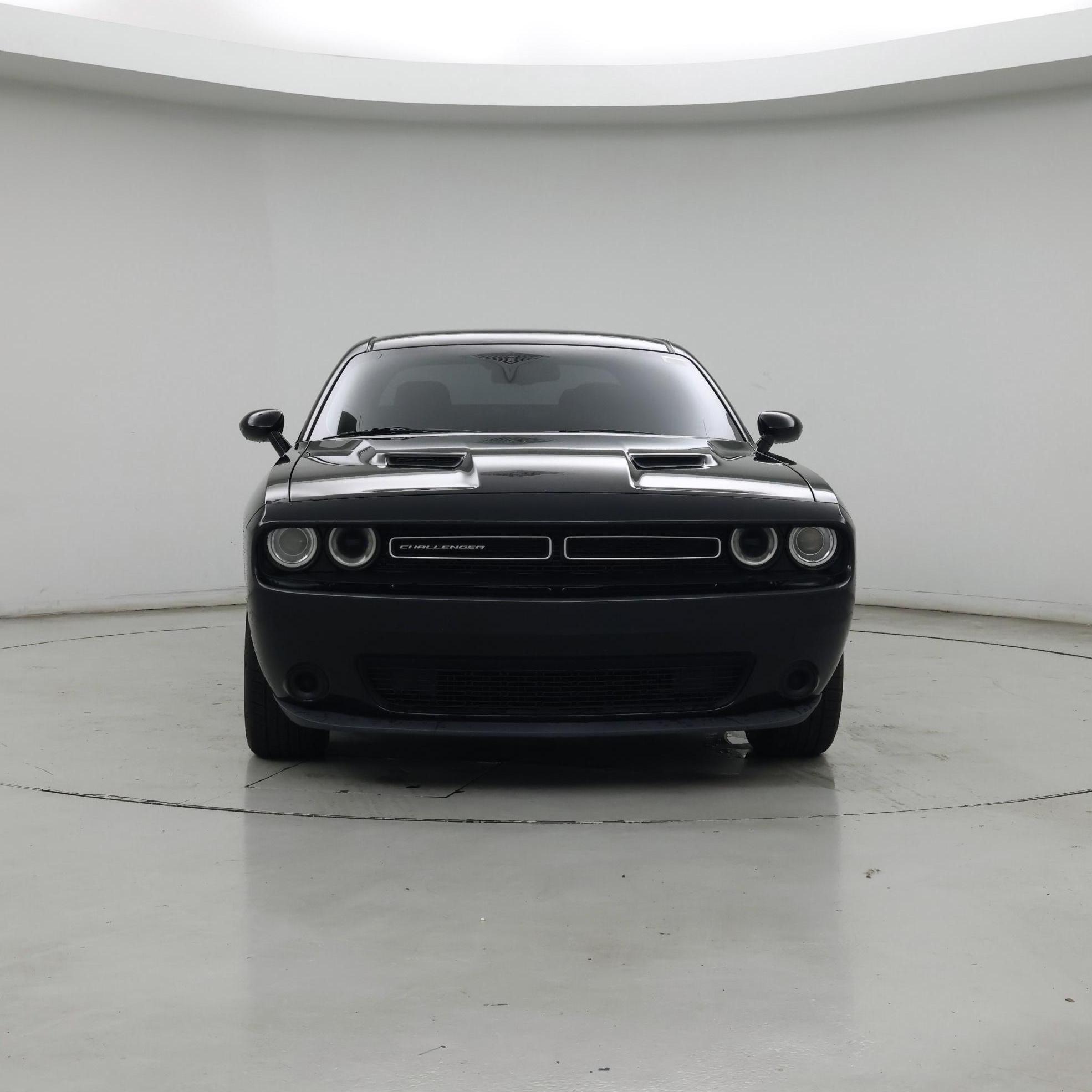 Thumbnail: 2017 Dodge Challenger - 5