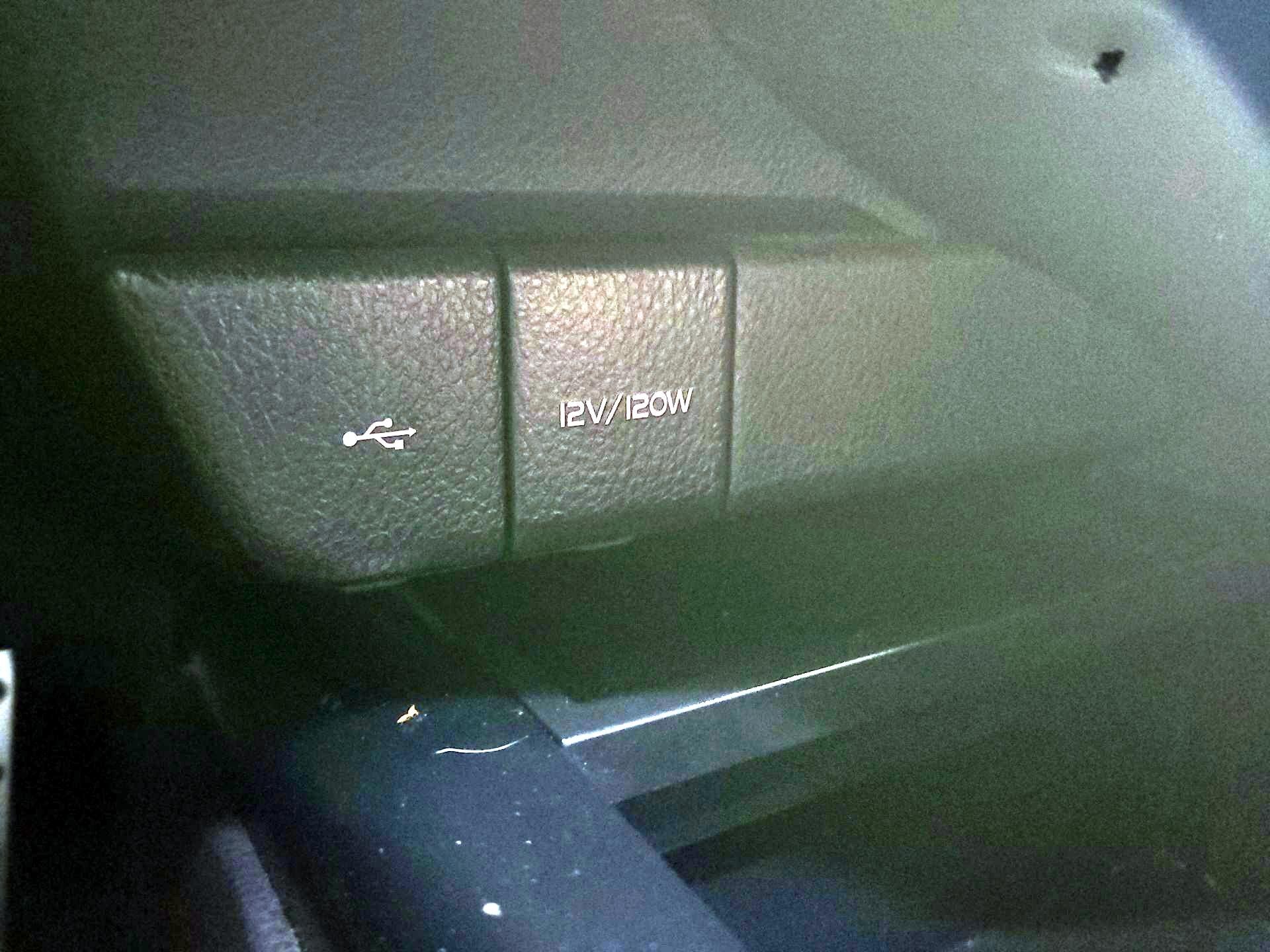 Thumbnail: 2020 Toyota Camry - 18