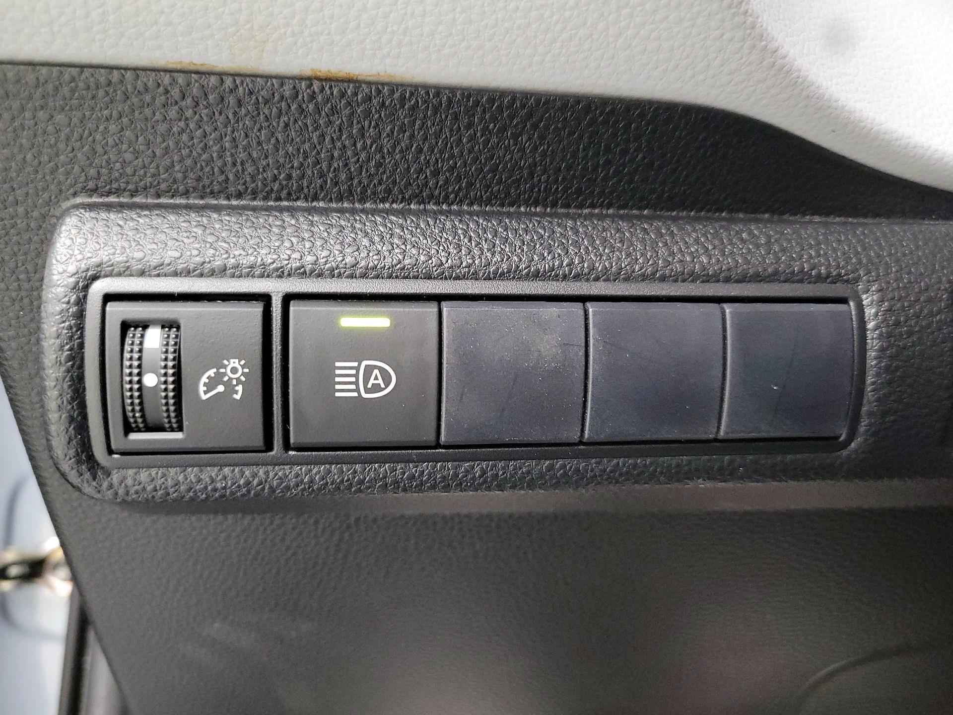 Thumbnail: 2020 Toyota Corolla - 13