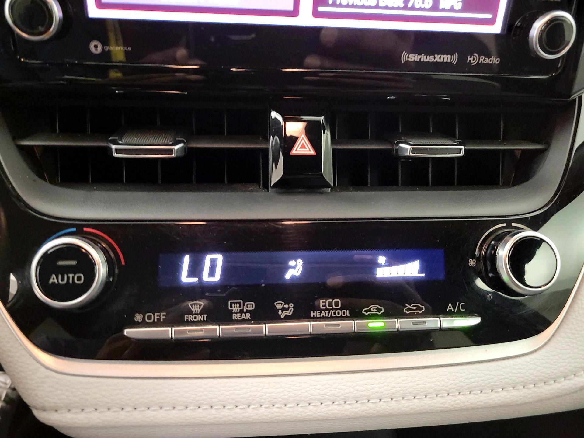 Thumbnail: 2020 Toyota Corolla - 16