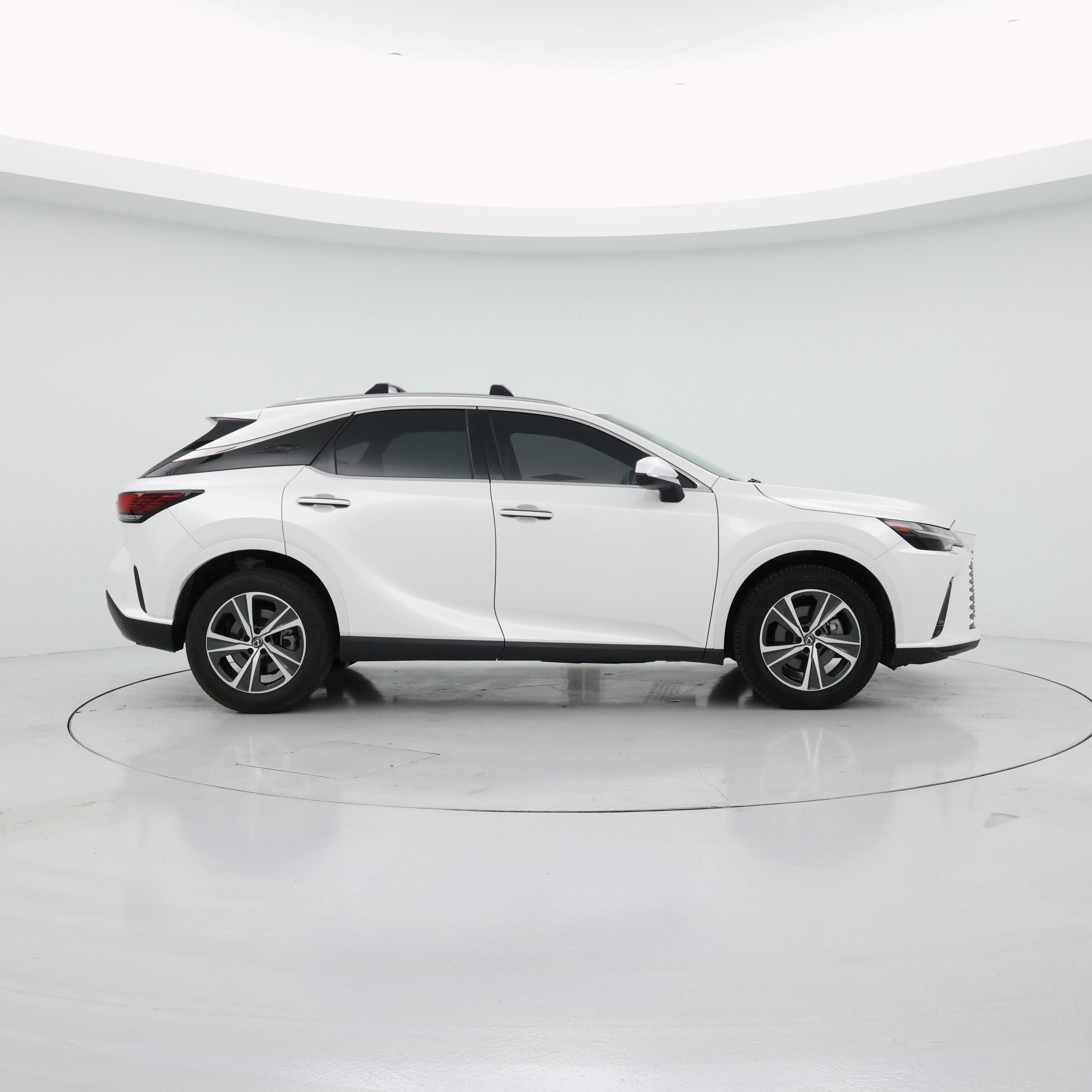 Thumbnail: 2024 Lexus RX - 7