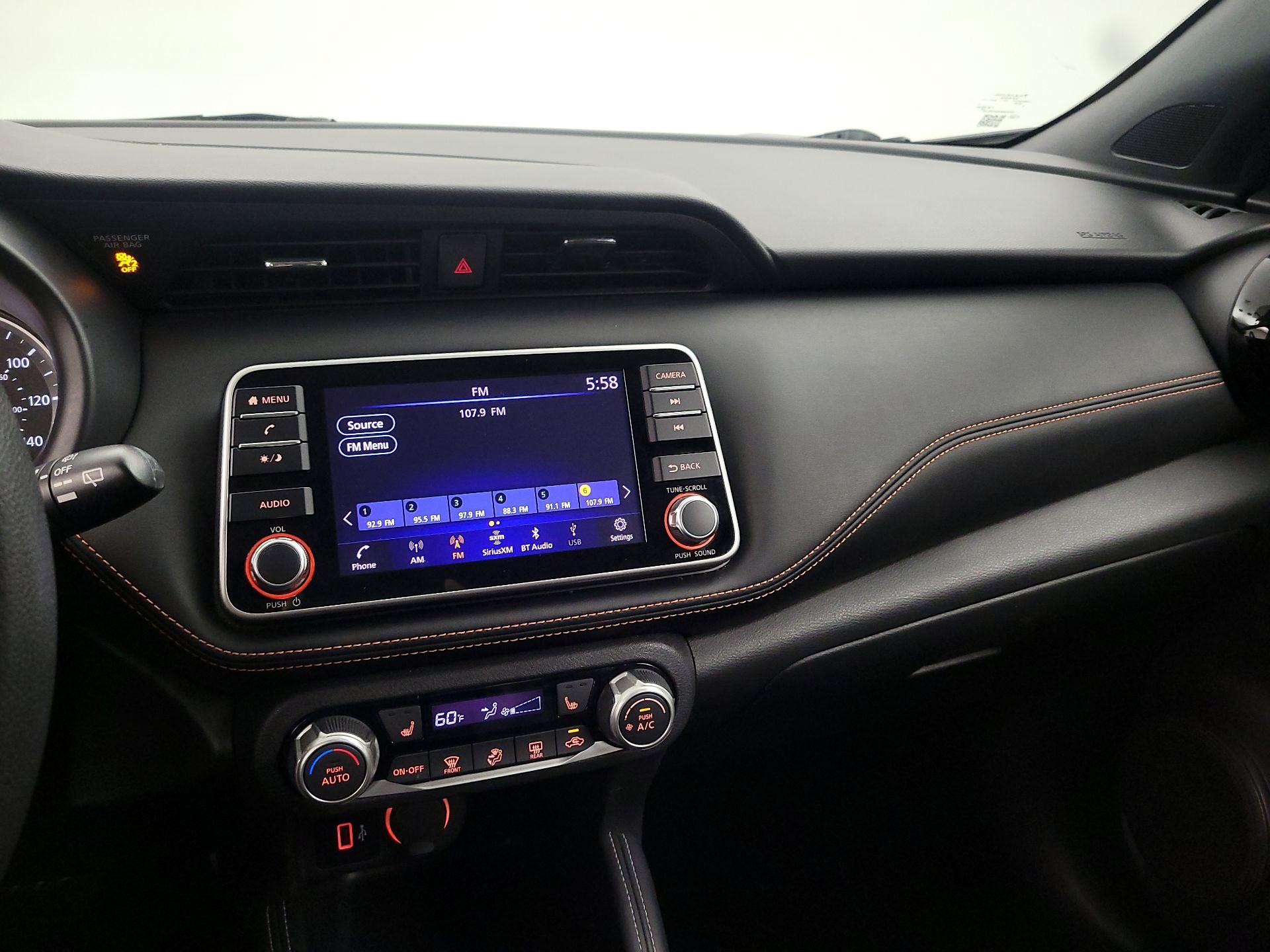 Thumbnail: 2018 Nissan Kicks - 15