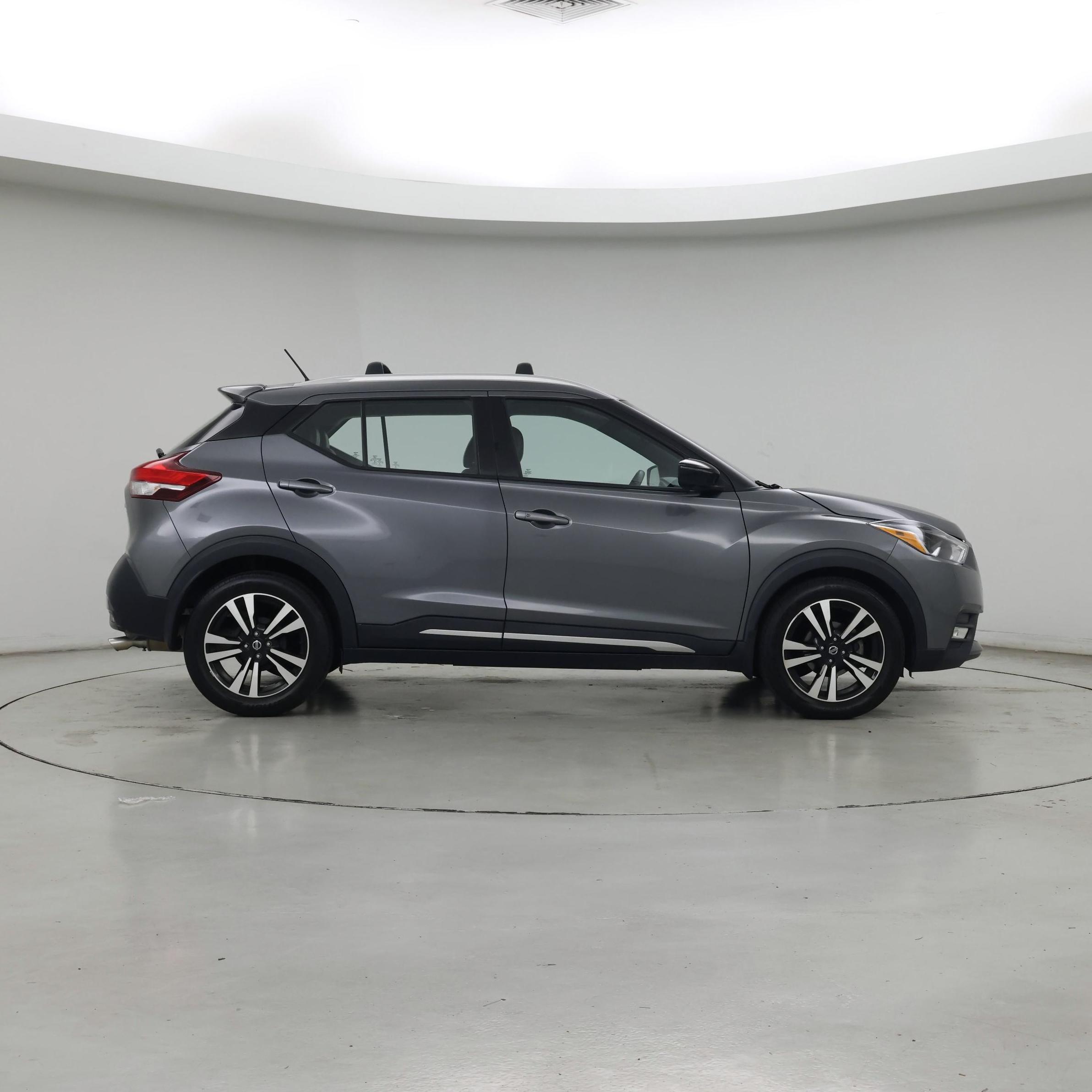 Thumbnail: 2018 Nissan Kicks - 7