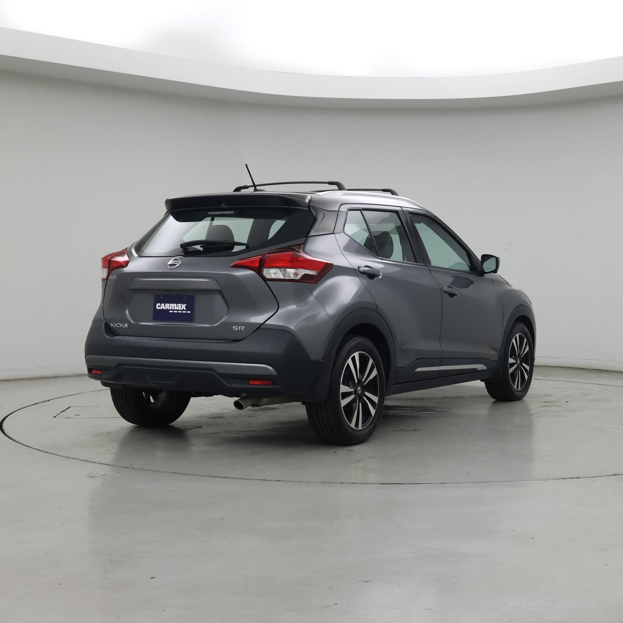 Thumbnail: 2018 Nissan Kicks - 8