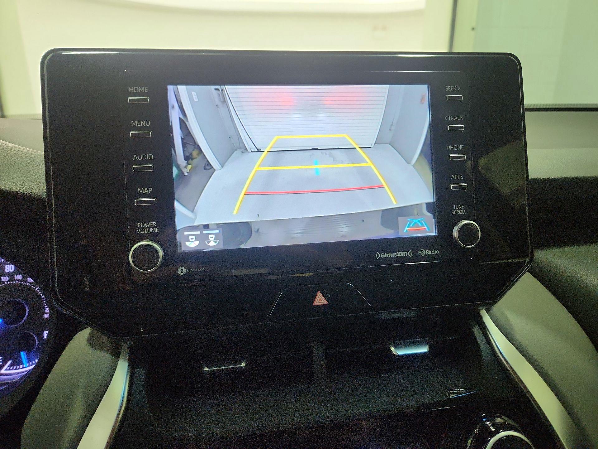 Thumbnail: 2021 Toyota Venza - 14