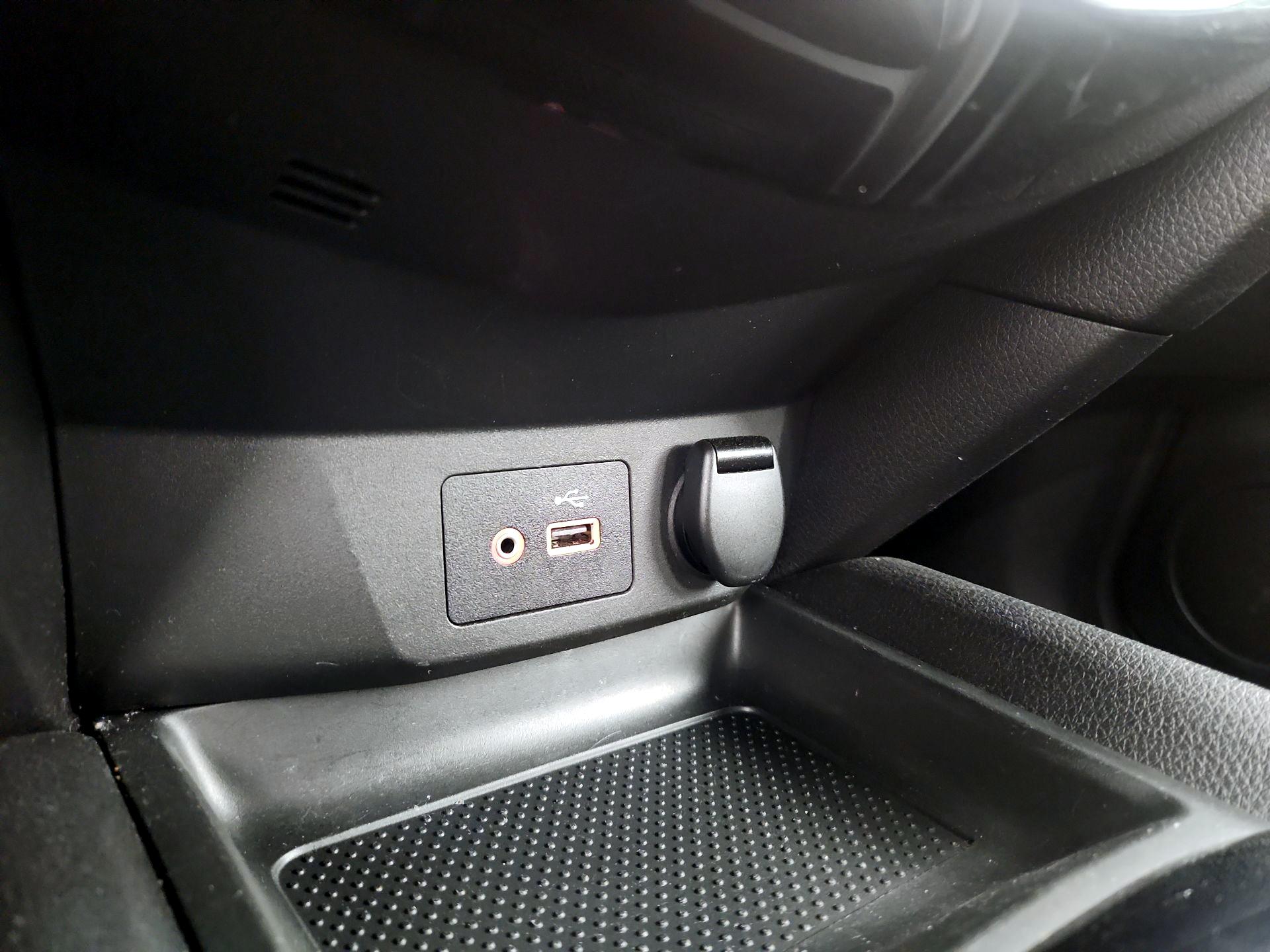 Thumbnail: 2022 Nissan Rogue Sport - 16