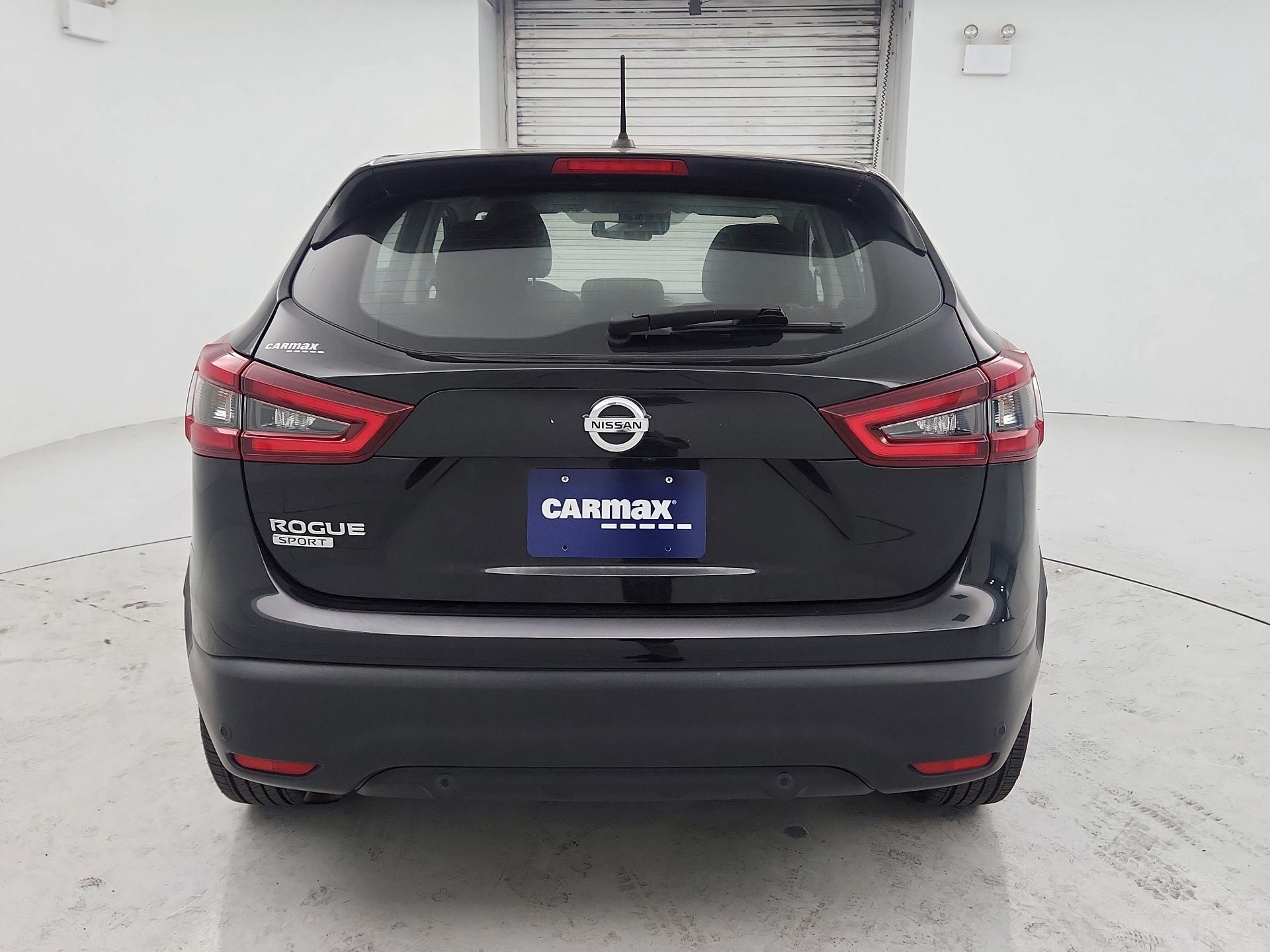 Thumbnail: 2022 Nissan Rogue Sport - 6