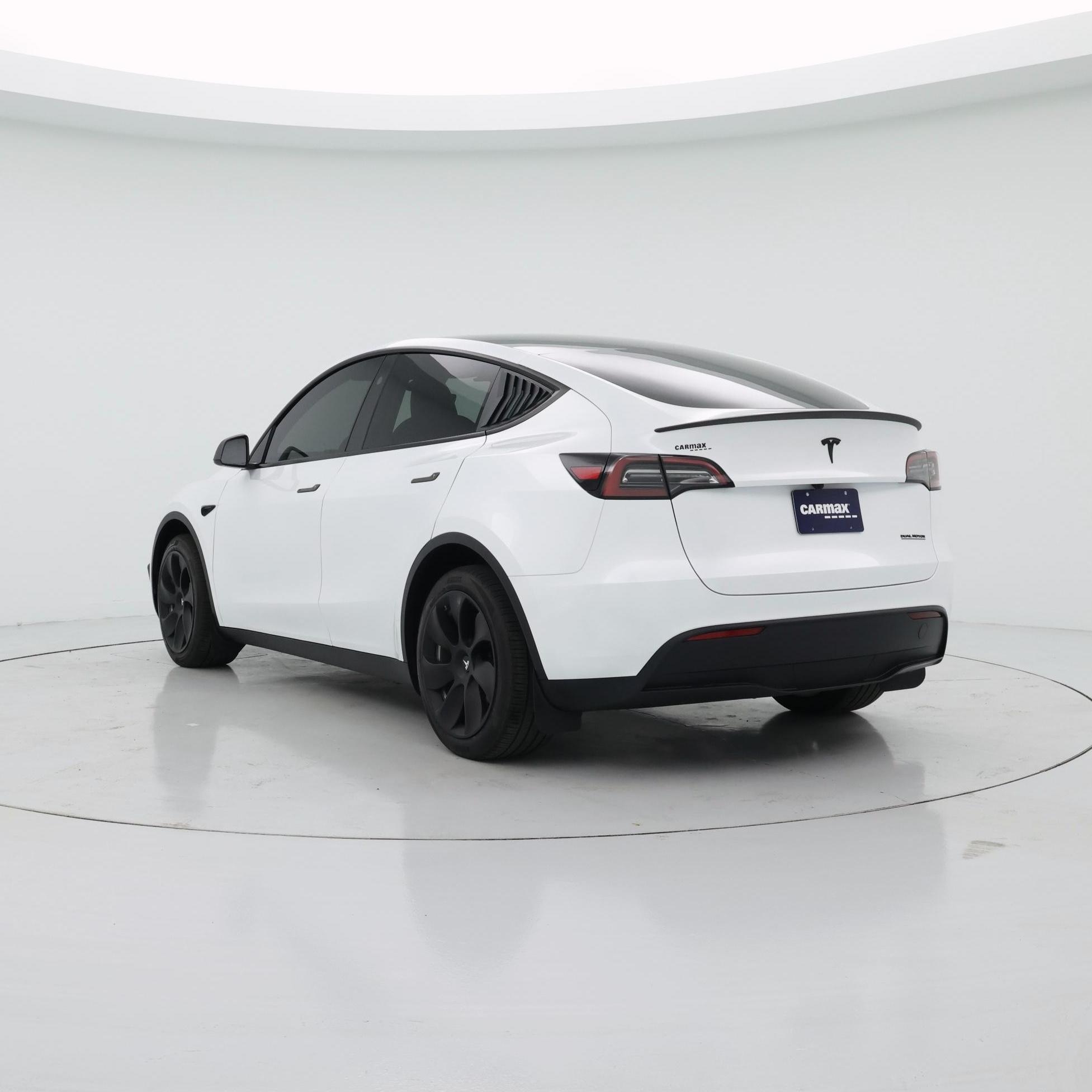 Thumbnail: 2024 Tesla Model Y - 2