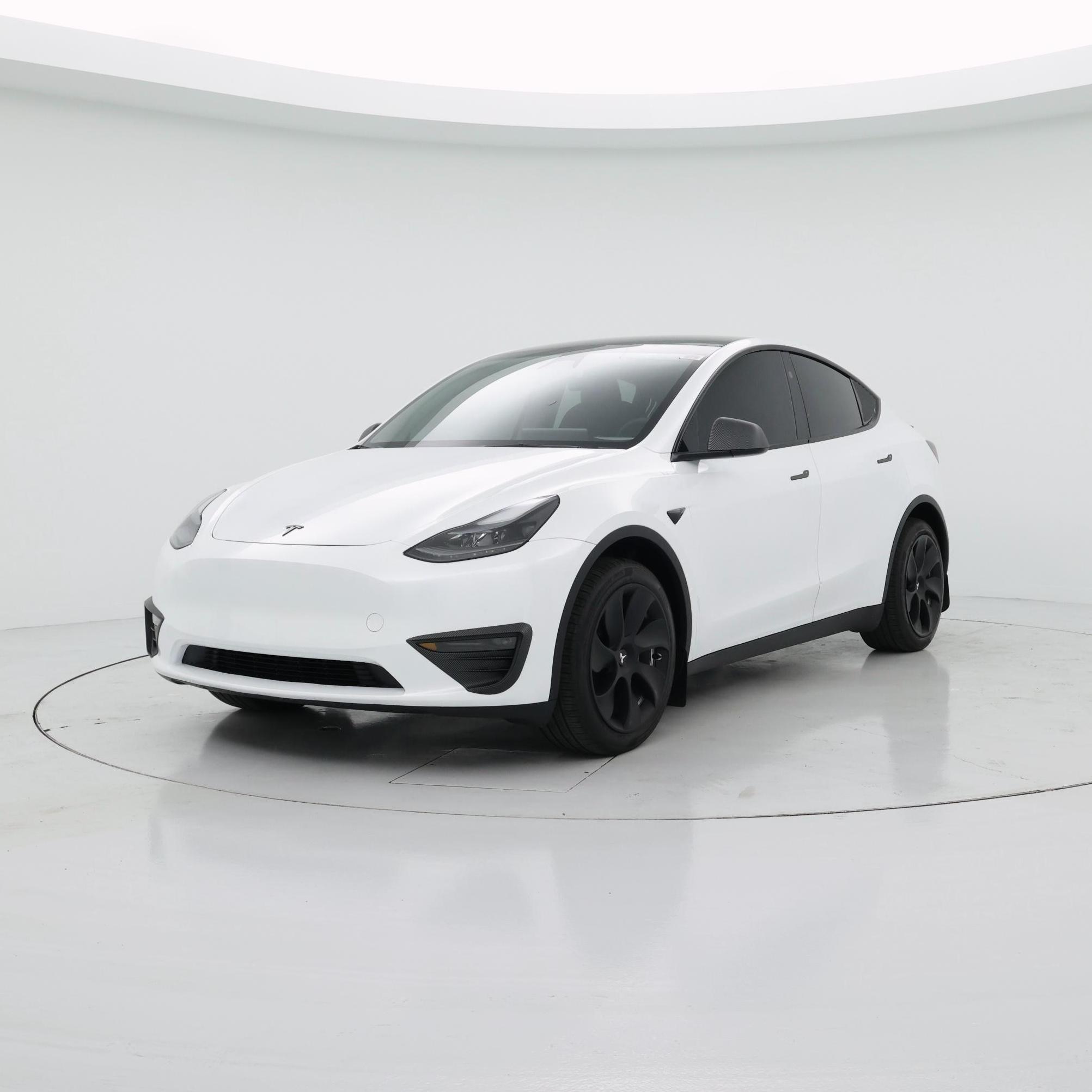 Thumbnail: 2024 Tesla Model Y - 4