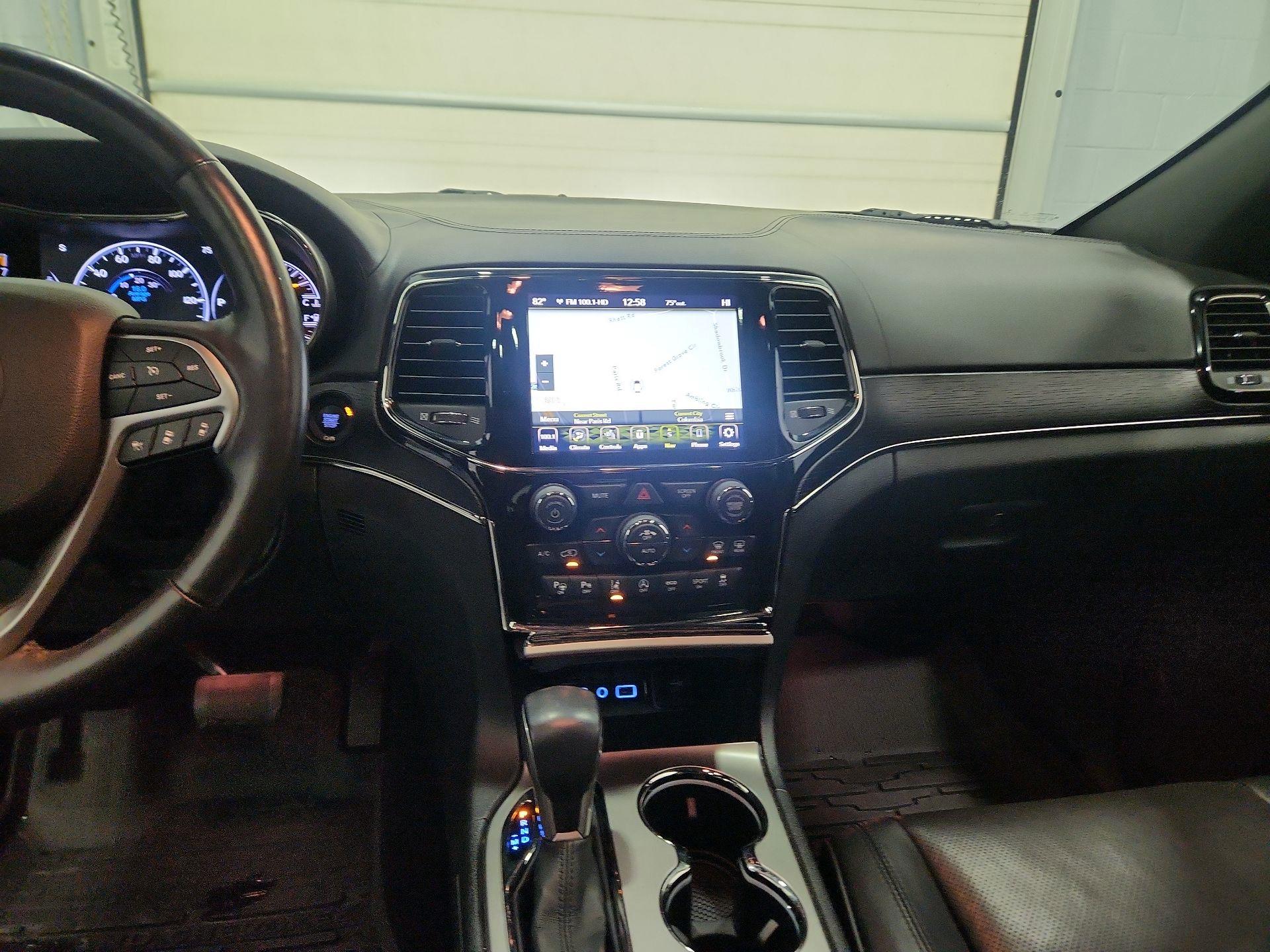 Thumbnail: 2021 Jeep Grand Cherokee - 9