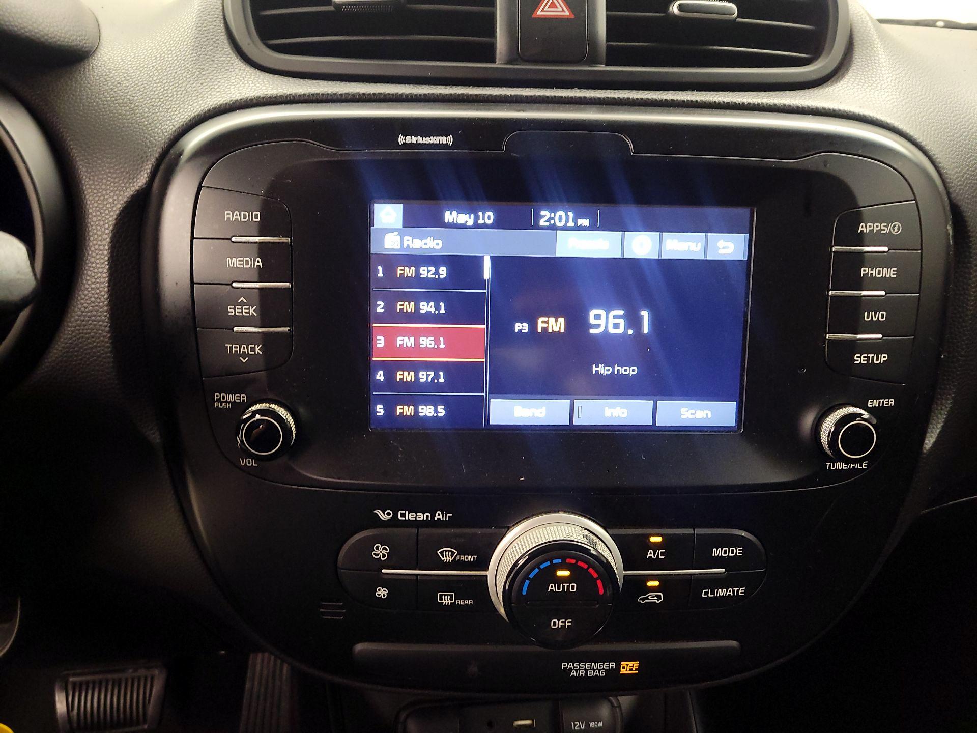 Thumbnail: 2019 Kia Soul - 15
