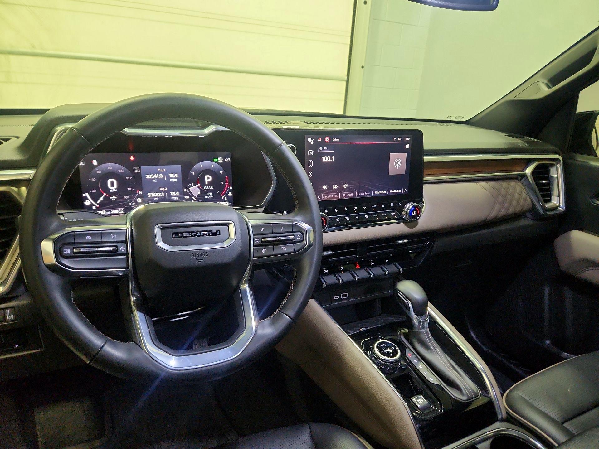 Thumbnail: 2023 GMC Canyon - 9