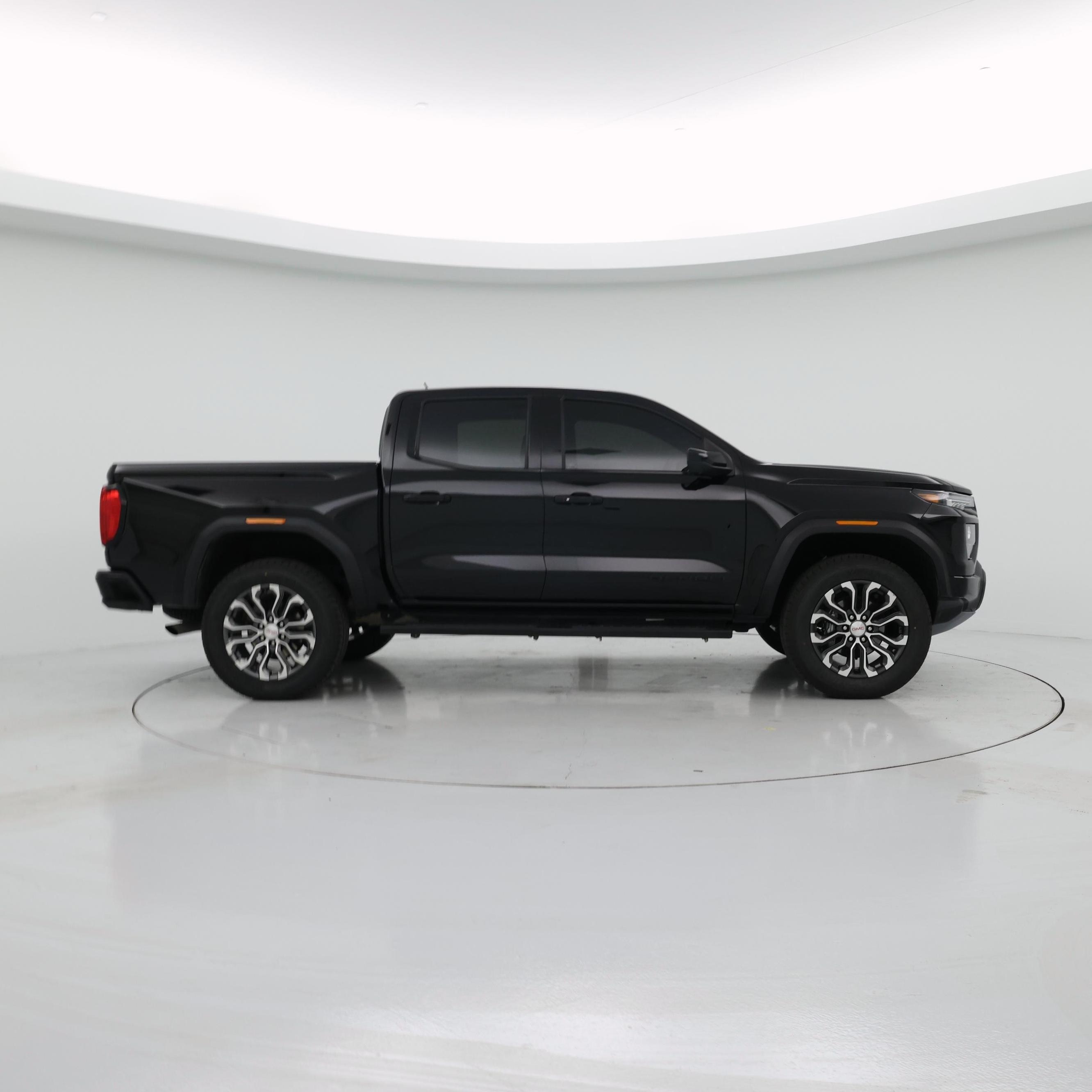 Thumbnail: 2023 GMC Canyon - 7