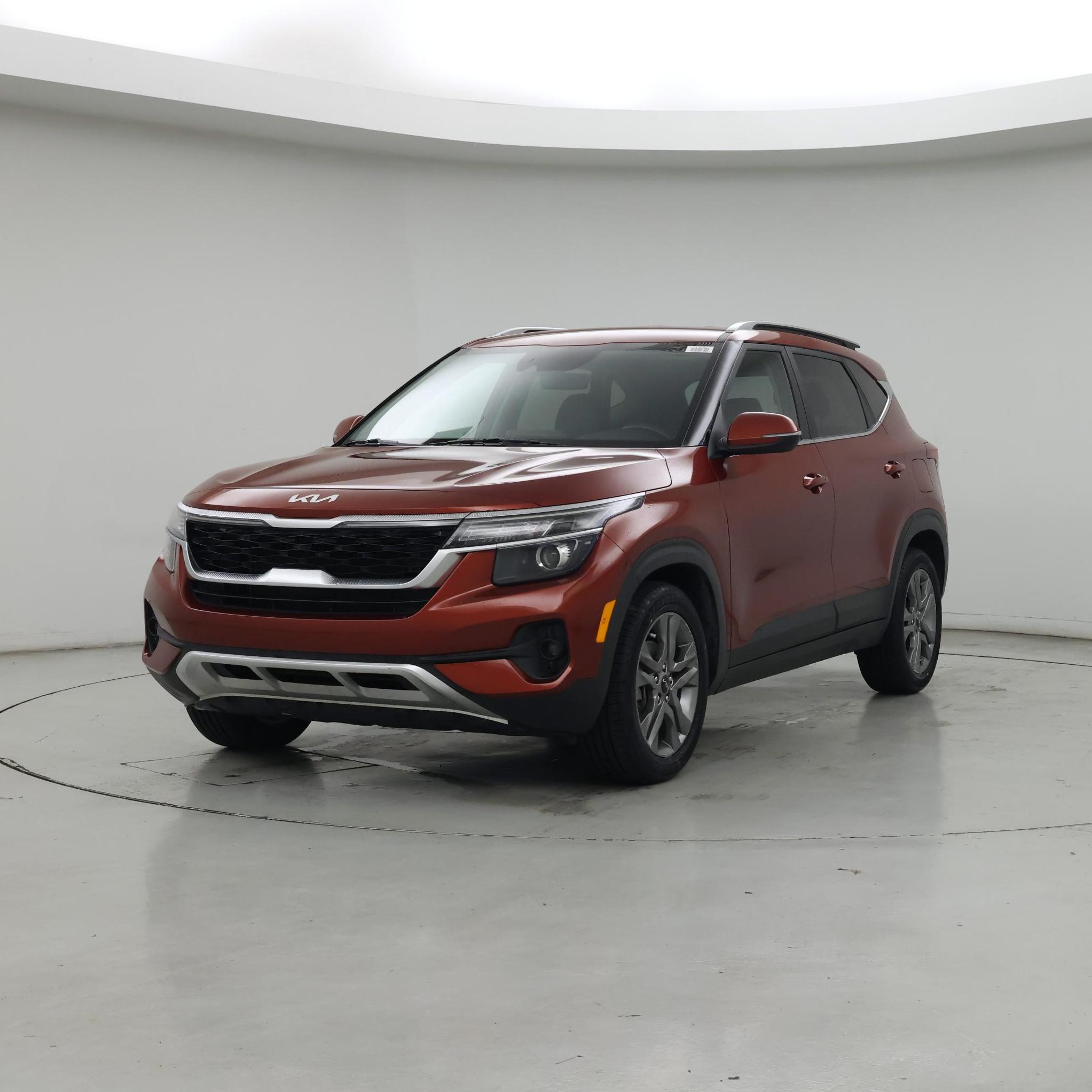 Thumbnail: 2022 Kia Seltos - 4