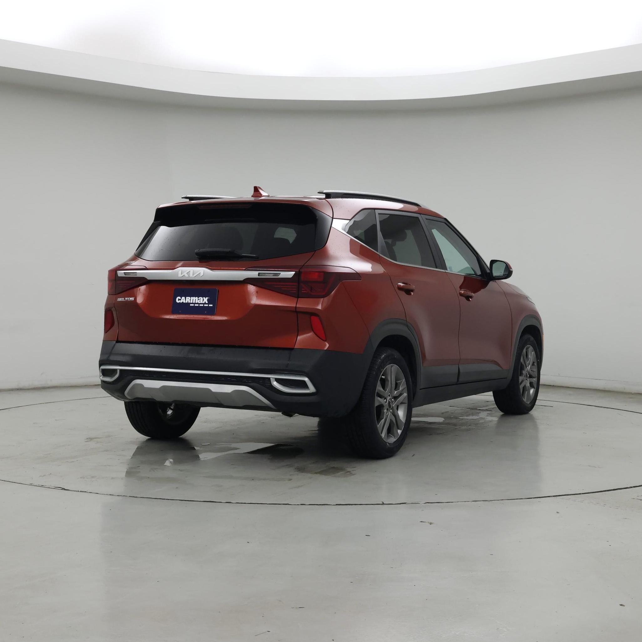 Thumbnail: 2022 Kia Seltos - 8