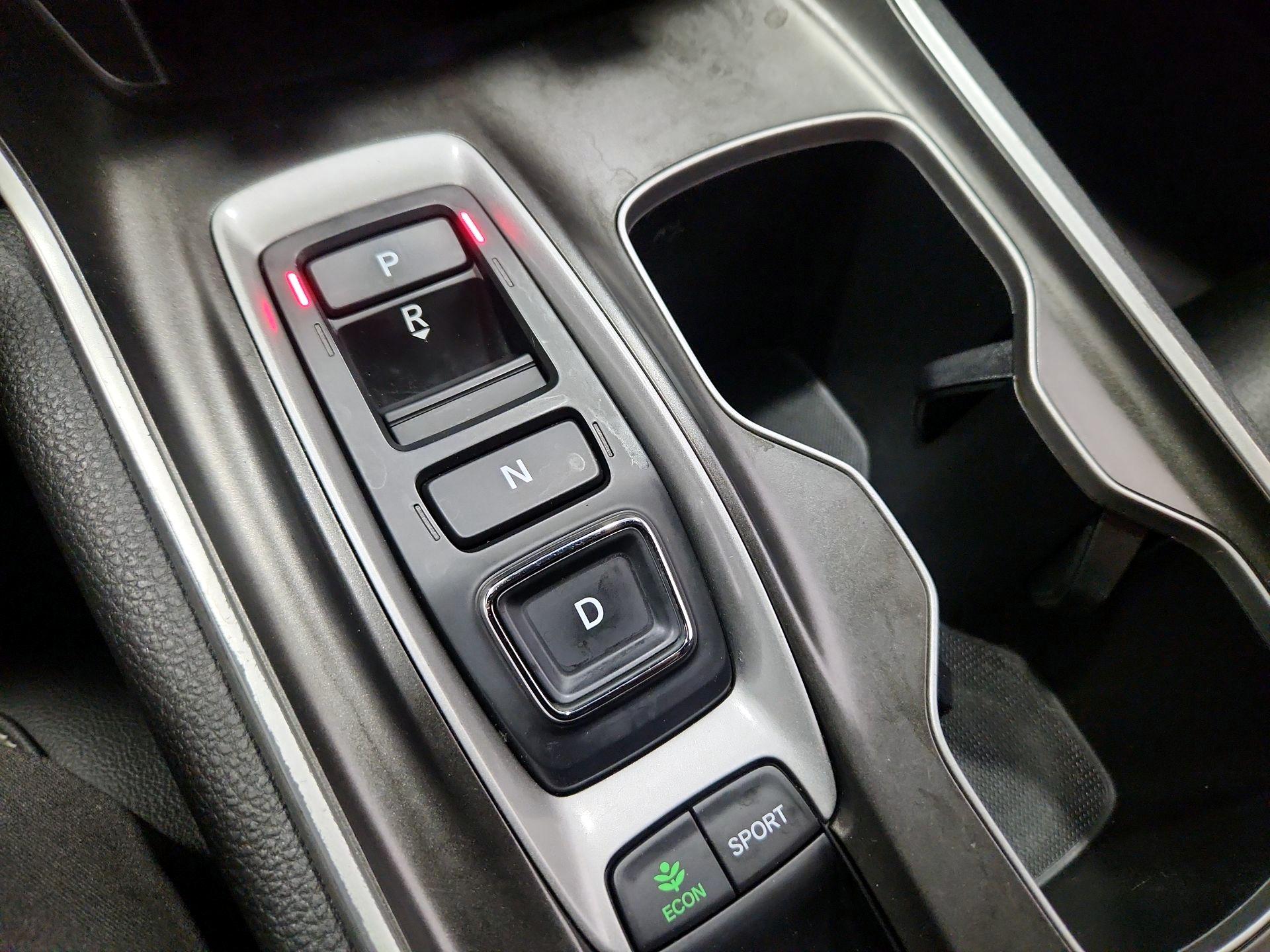 Thumbnail: 2020 Honda Accord - 17