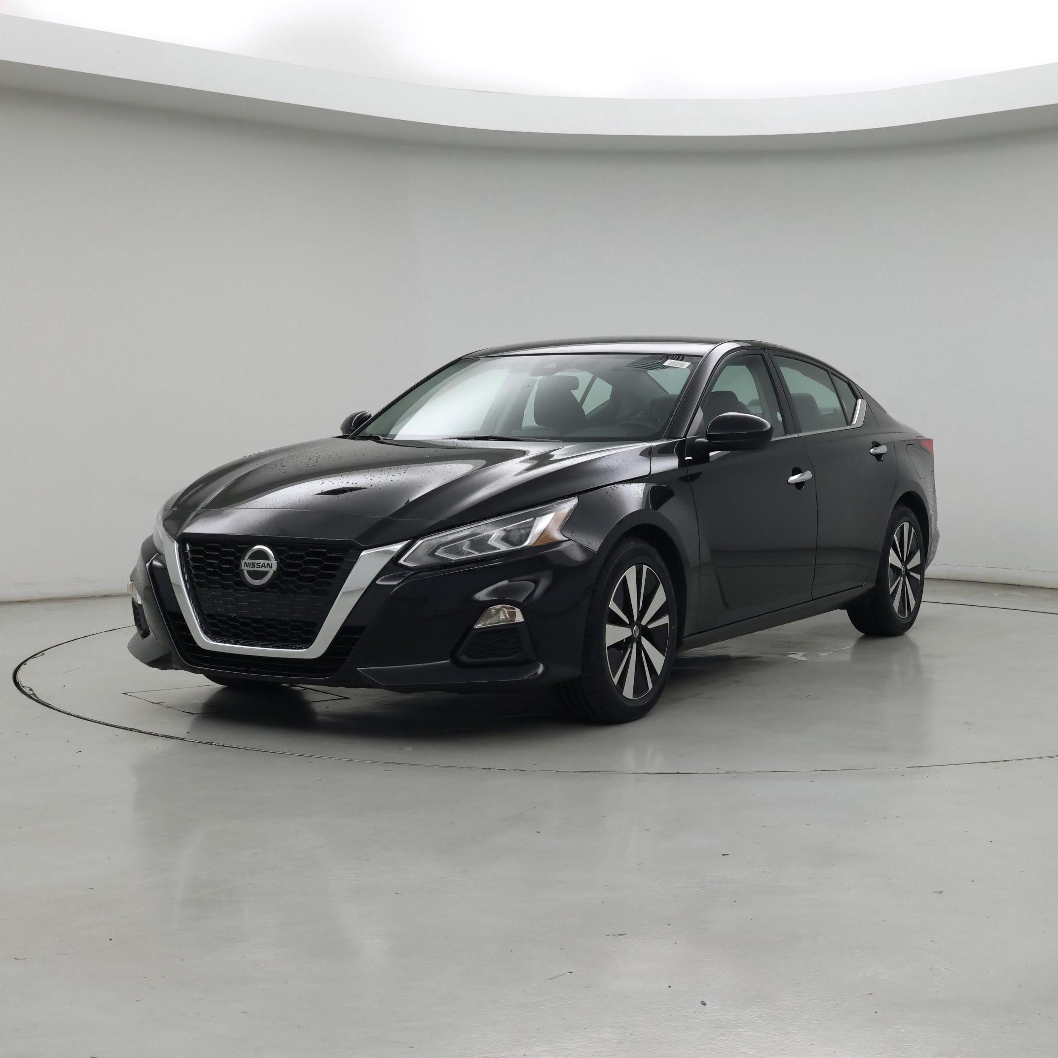 Thumbnail: 2022 Nissan Altima - 4