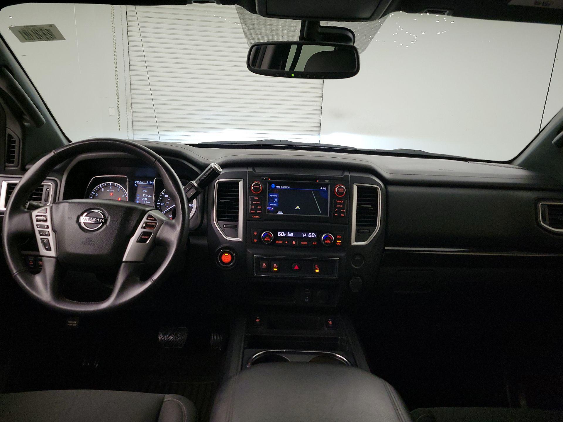 Thumbnail: 2018 Nissan Titan - 9